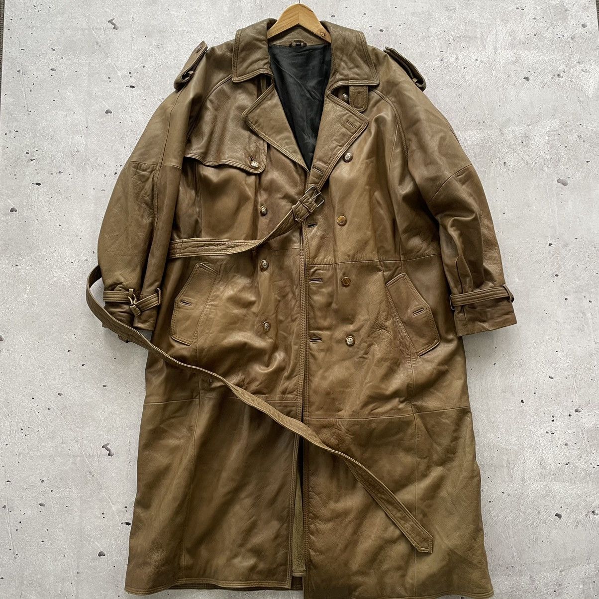 Japanese Brand × Vintage Vintage Avantgarde Leather Trench Coat Military y2k Size US M / EU 48-50 / 2 - 1 Thumbnail