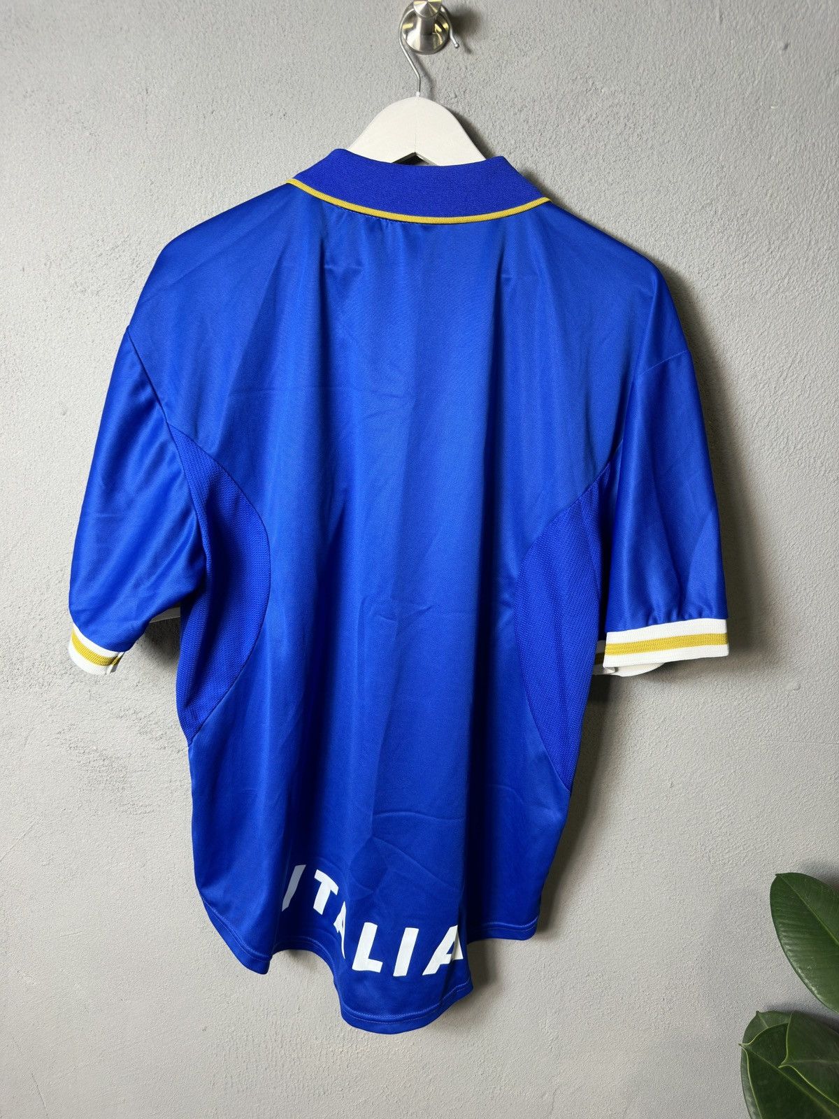 Nike × Soccer Jersey × Vintage Italy Italia 1996-1997 Home