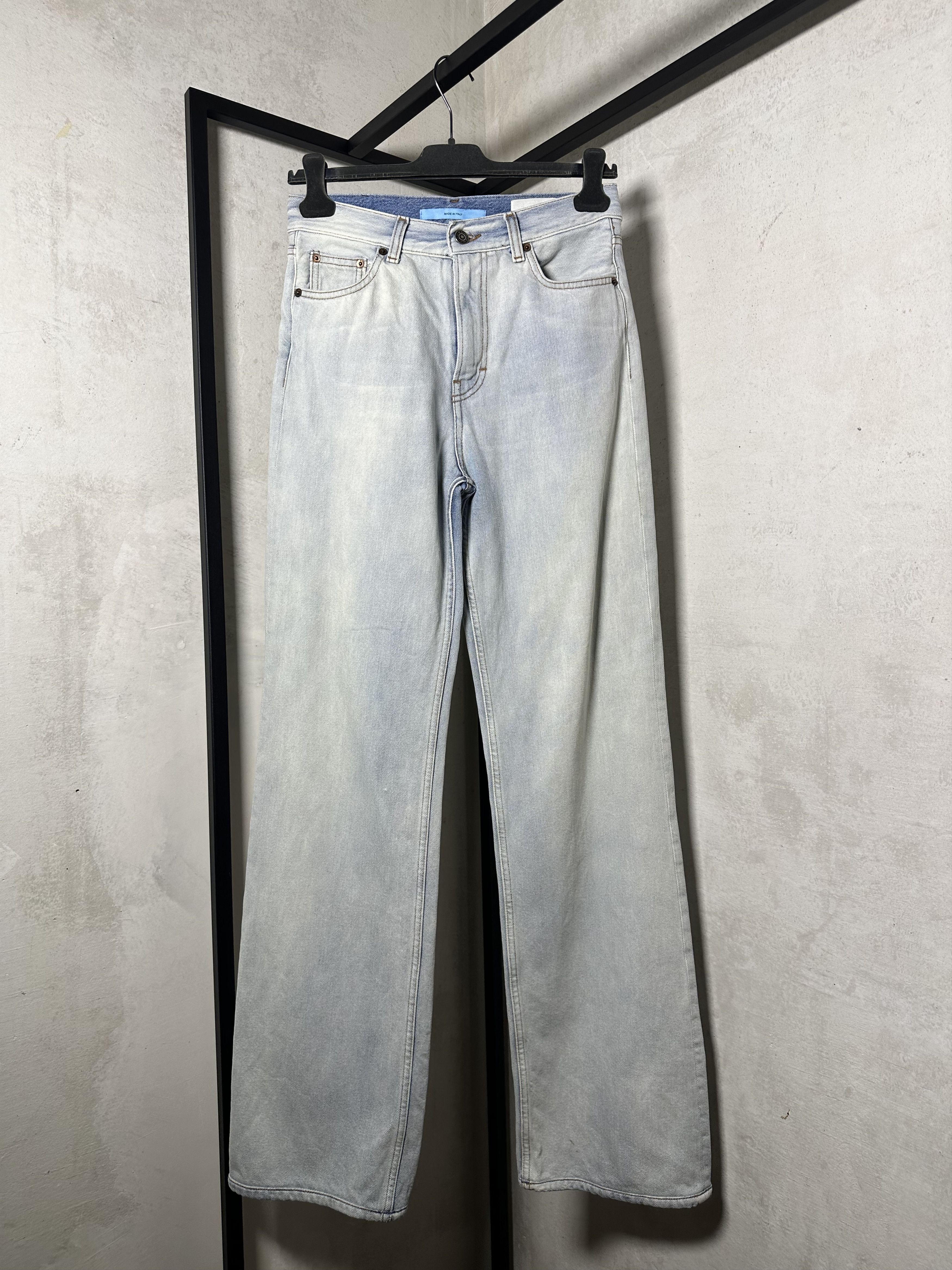 Haikure Haikure Worn Blue Straight Jeans Size 26" / US 2 / IT 38 - 1 Thumbnail