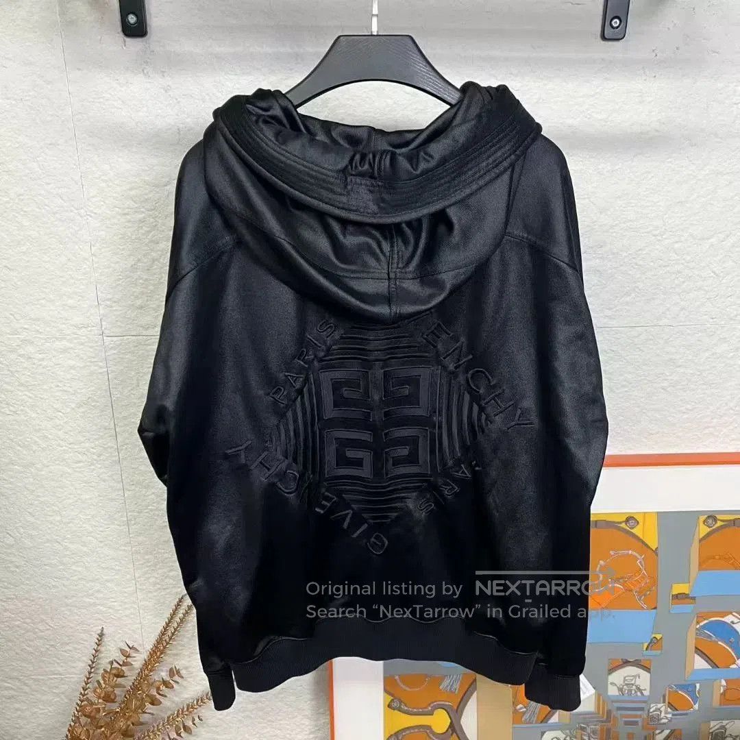 Givenchy givenchy velvet logo hoodie jacket. Size US M / EU 48-50 / 2 - 2 Thumbnail