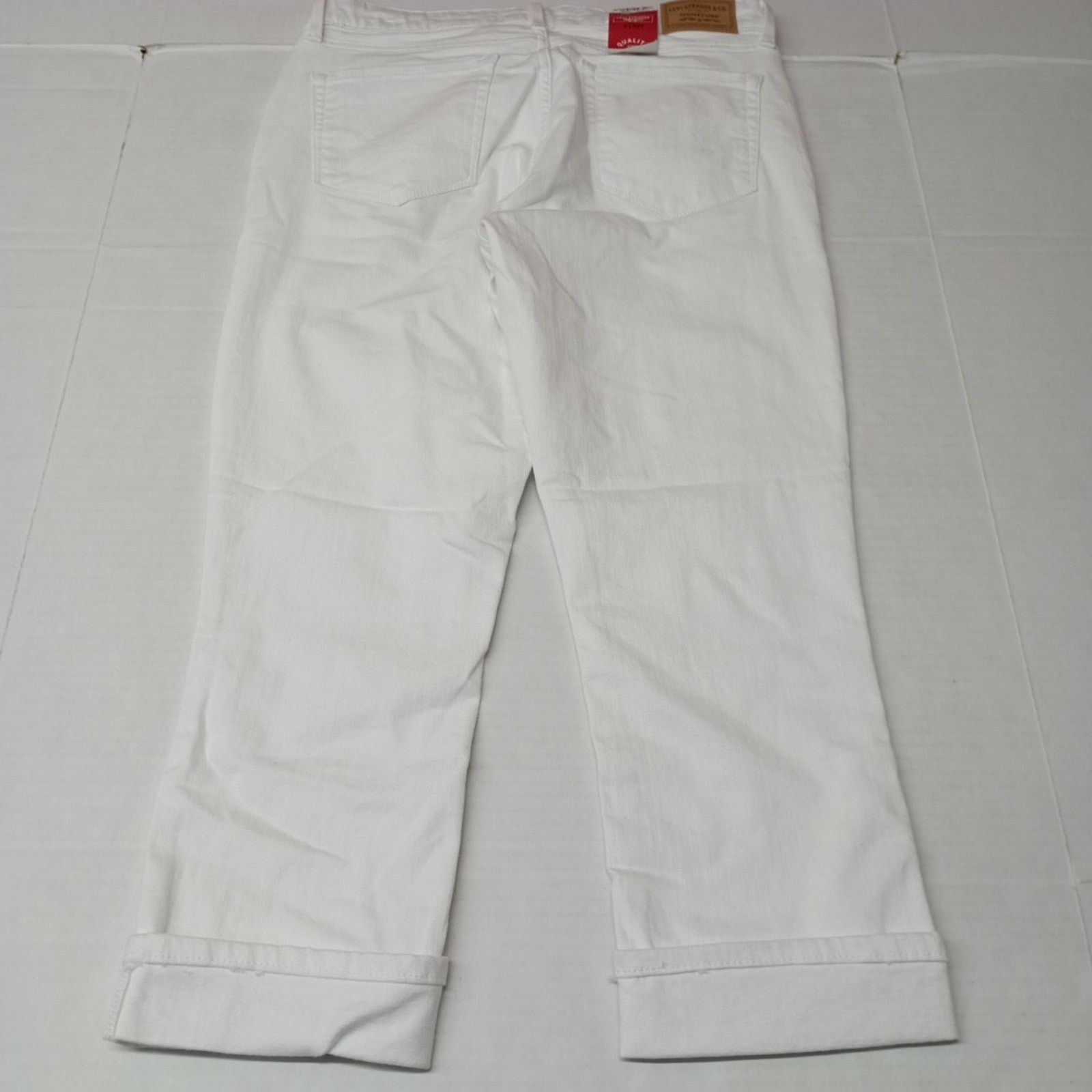 Levi's Levi's Signature Mid-Rise Capris Women's Size 4 Waist 27" Size 27" / US 4 / IT 40 - 6 Thumbnail