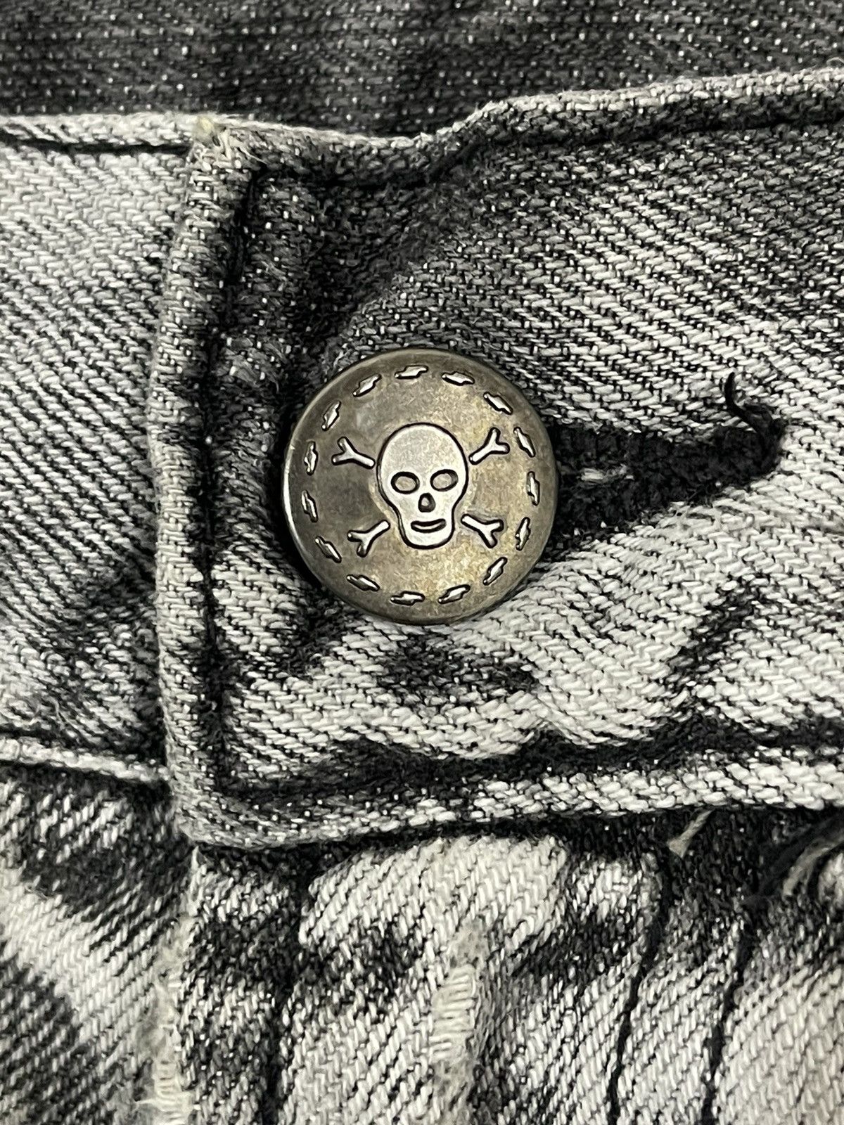If Six Was Nine Vintage Japanese Skull Punk Distressed Bondage Flare Jeans Size US 33 - 8 Thumbnail