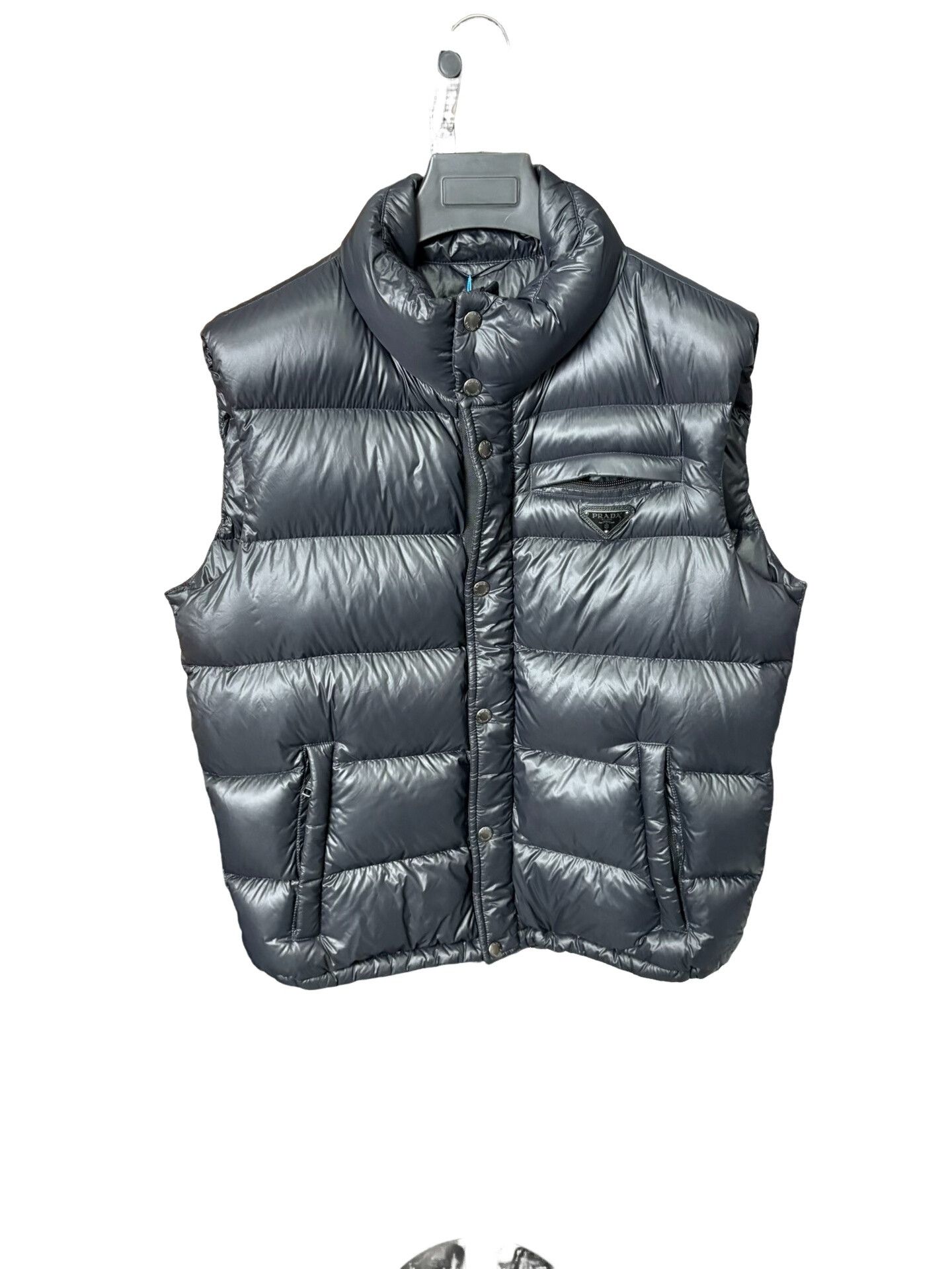 Prada Prada Triangle Logo Down Puffer Vest Size 48 Size US M / EU 48-50 / 2 - 1 Thumbnail