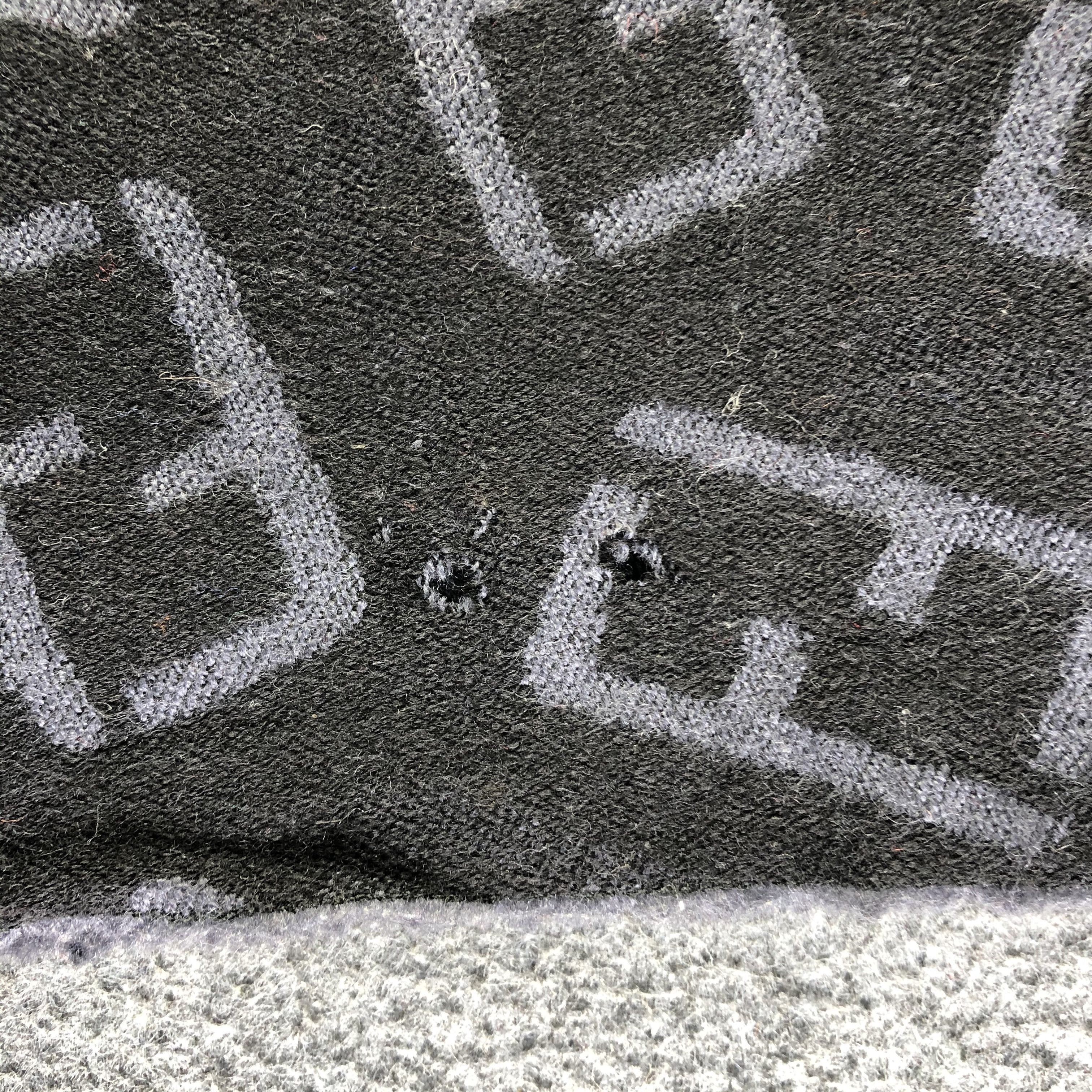 Fendi Fendi Scarf / Muffler / Neckwear Size ONE SIZE - 2 Thumbnail