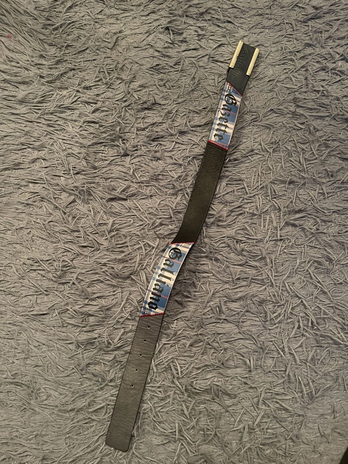 John Galliano × Vintage John Galliano 00s vintage Gazette Newspaper pattern belt Size ONE SIZE - 11 Thumbnail