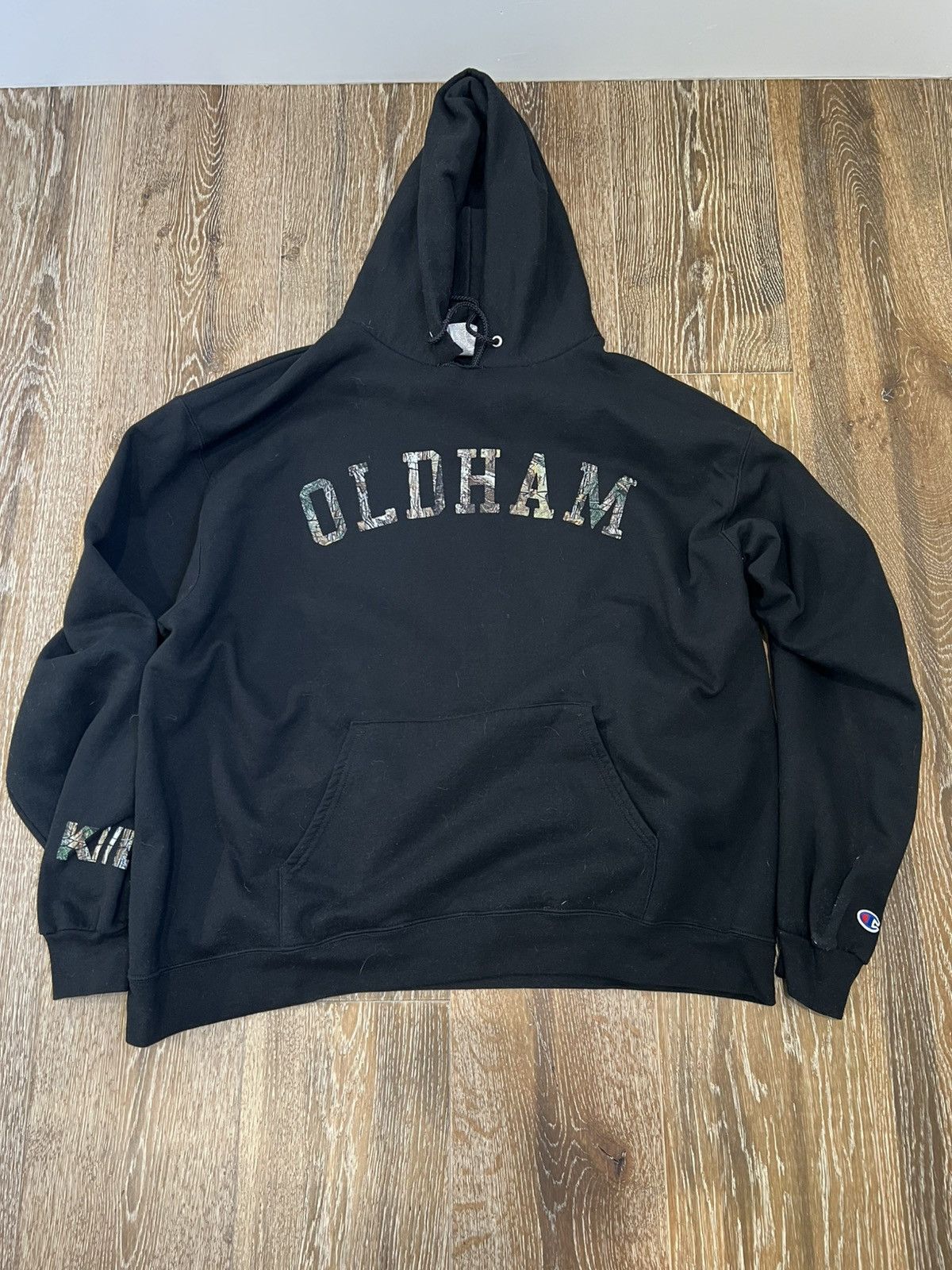 Band Tees KNOCKED LOOSE OLDHAM REAL TREE PULL HOOD Size US XXL / EU 58 / 5 - 1 Thumbnail