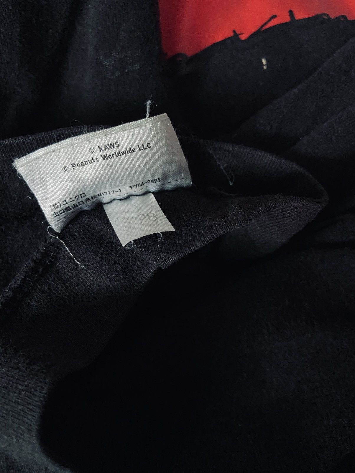 Kaws × Peanuts × Uniqlo Snoppy Joe Kaws Size US M / EU 48-50 / 2 - 6 Thumbnail
