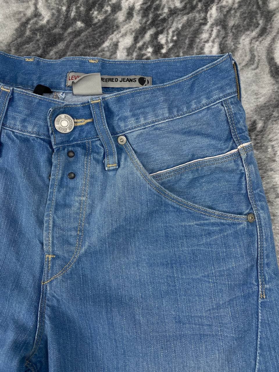 Levi's Vintage Levi’s Engineered Twisted Seams Cinch Denim Jeans Size US 29 - 10 Thumbnail