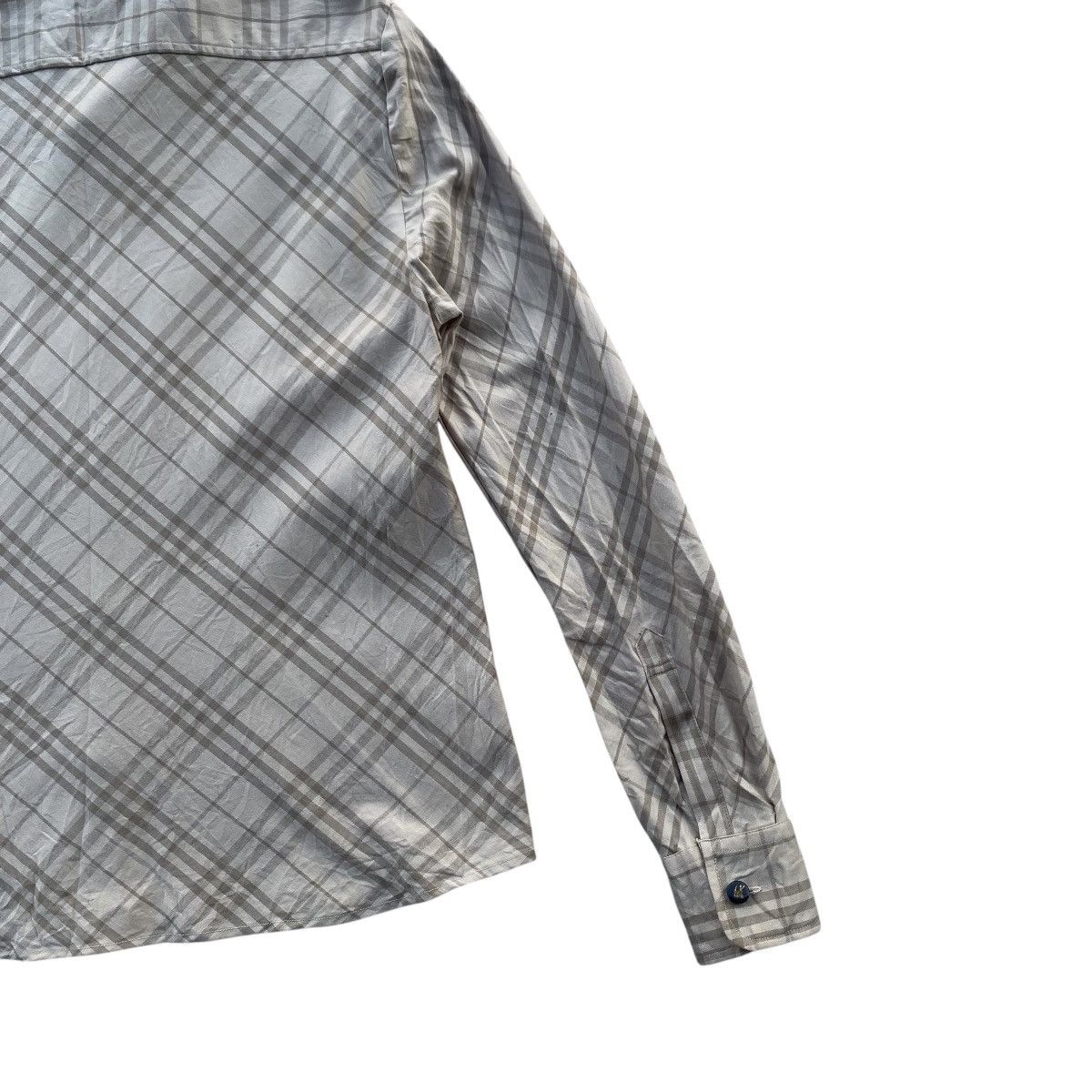 Burberry ‼️LAST DROP‼️Burberry Nova Check Chest Logo Button-Up Shirt Size XS / US 0-2 / IT 36-38 - 11 Thumbnail