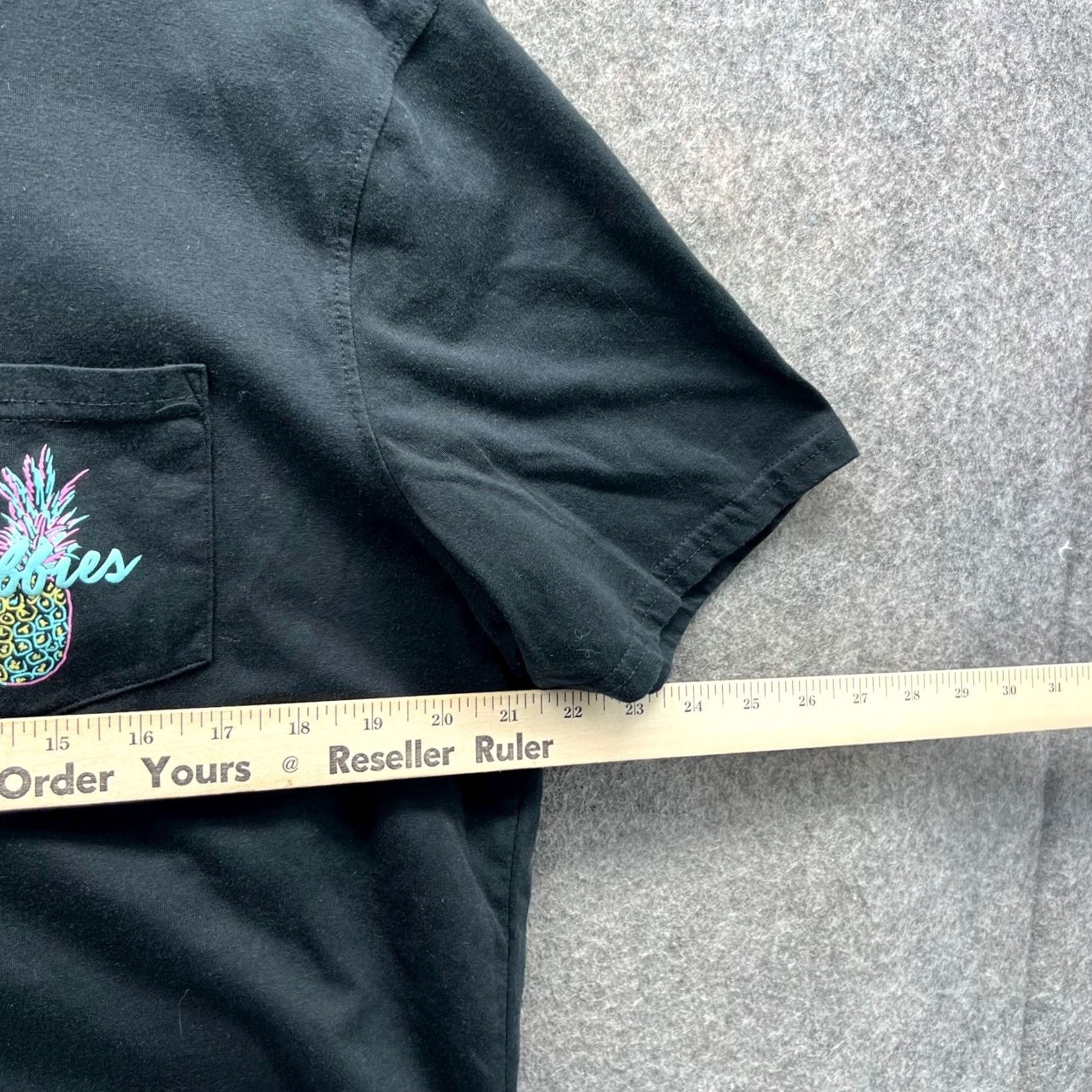 Chubbies Chubbies Adult Large Shirt Pocket Tee - Pineapple of My Eye Black Size US L / EU 52-54 / 3 - 3 Thumbnail
