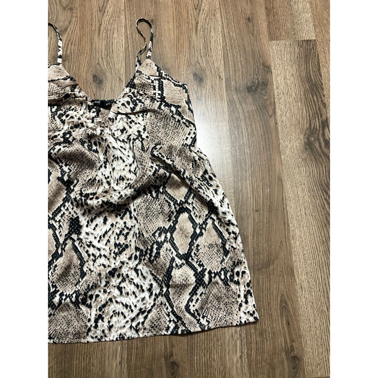 Vintage Doe & Rae Tank Top Women's Size Medium V-Neck Snakeskin Black Brown White NWT Tank Womens M Brown Black White Snakeskin Vneck NWT Size M / US 6-8 / IT 42-44 - 3 Thumbnail