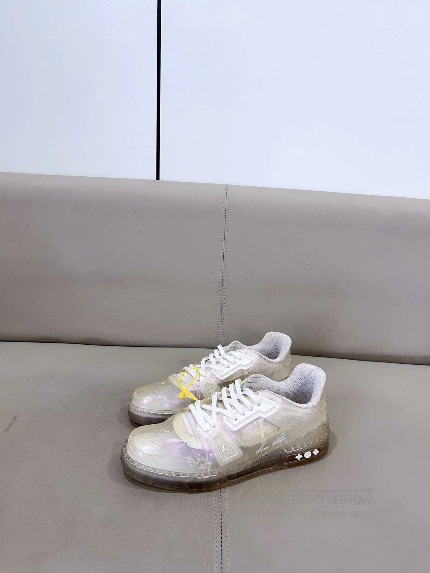 Louis Vuitton Louis Vuitton LV Trainer Transparent. Size US 10 / EU 43 - 5 Thumbnail