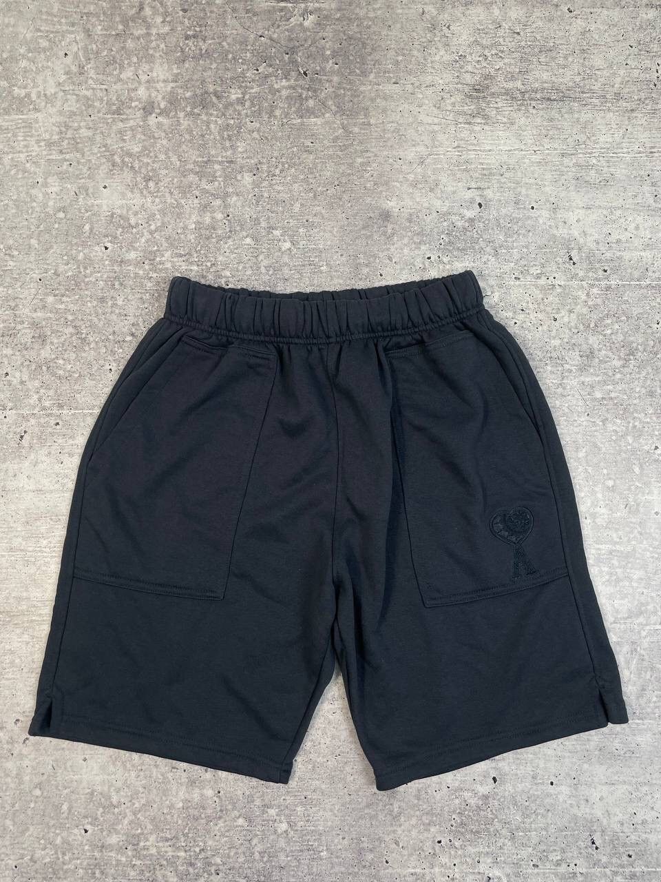 AMI Ami Paris Cotton Sweat Shorts Heart Logo Y2K Size US 32 / EU 48 - 1 Thumbnail