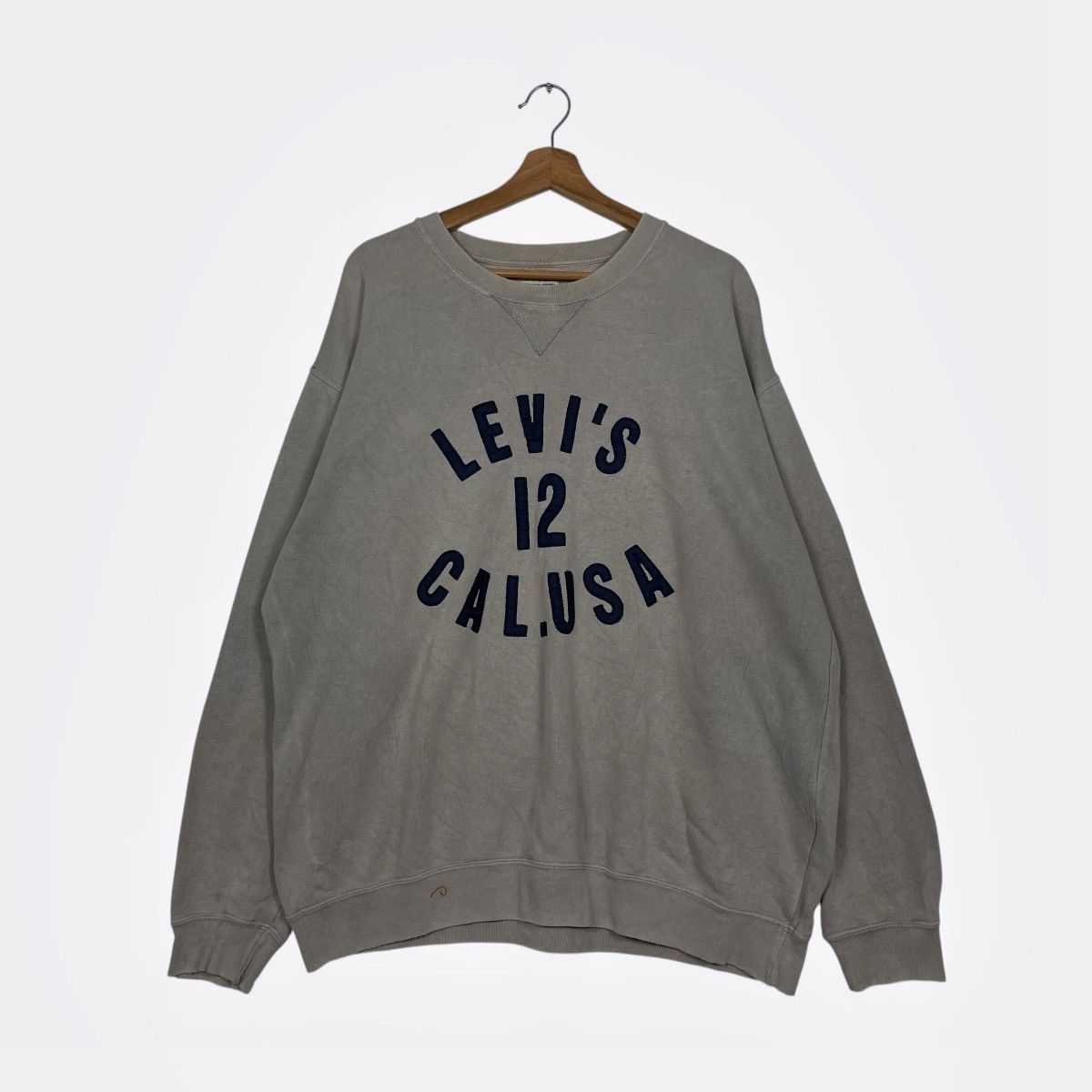 Levi's Vintage Levi’s 12 Cal USA Crewneck Sweatshirt Size US L / EU 52-54 / 3 - 1 Thumbnail