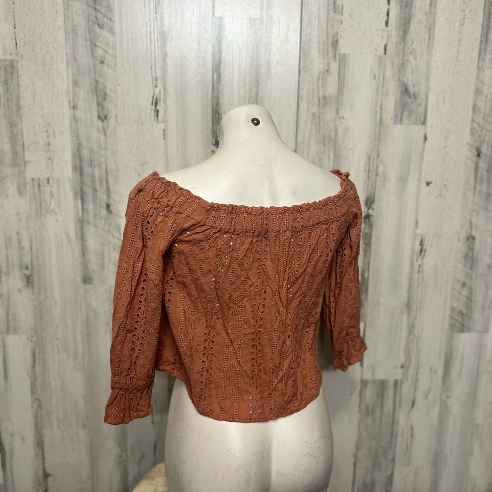 Forever 21 Forever 21 Rust Eyelet Off Shoulder Blouse Women’s M Boho Pe Size M / US 6-8 / IT 42-44 - 4 Thumbnail