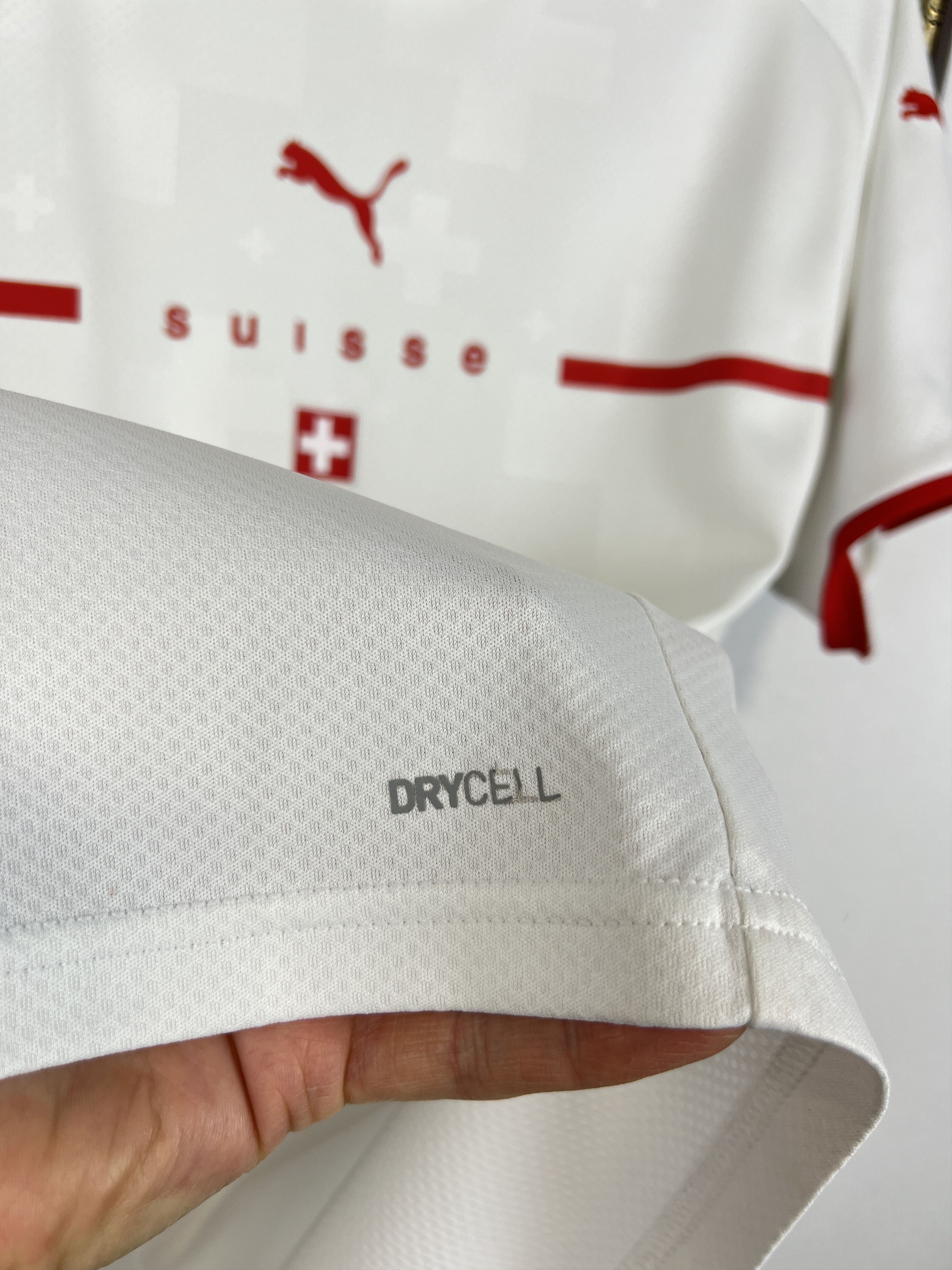 Puma Switzerland Football Shirt Soccer Jersey #10 Xhaka Trikot Size US M / EU 48-50 / 2 - 6 Thumbnail