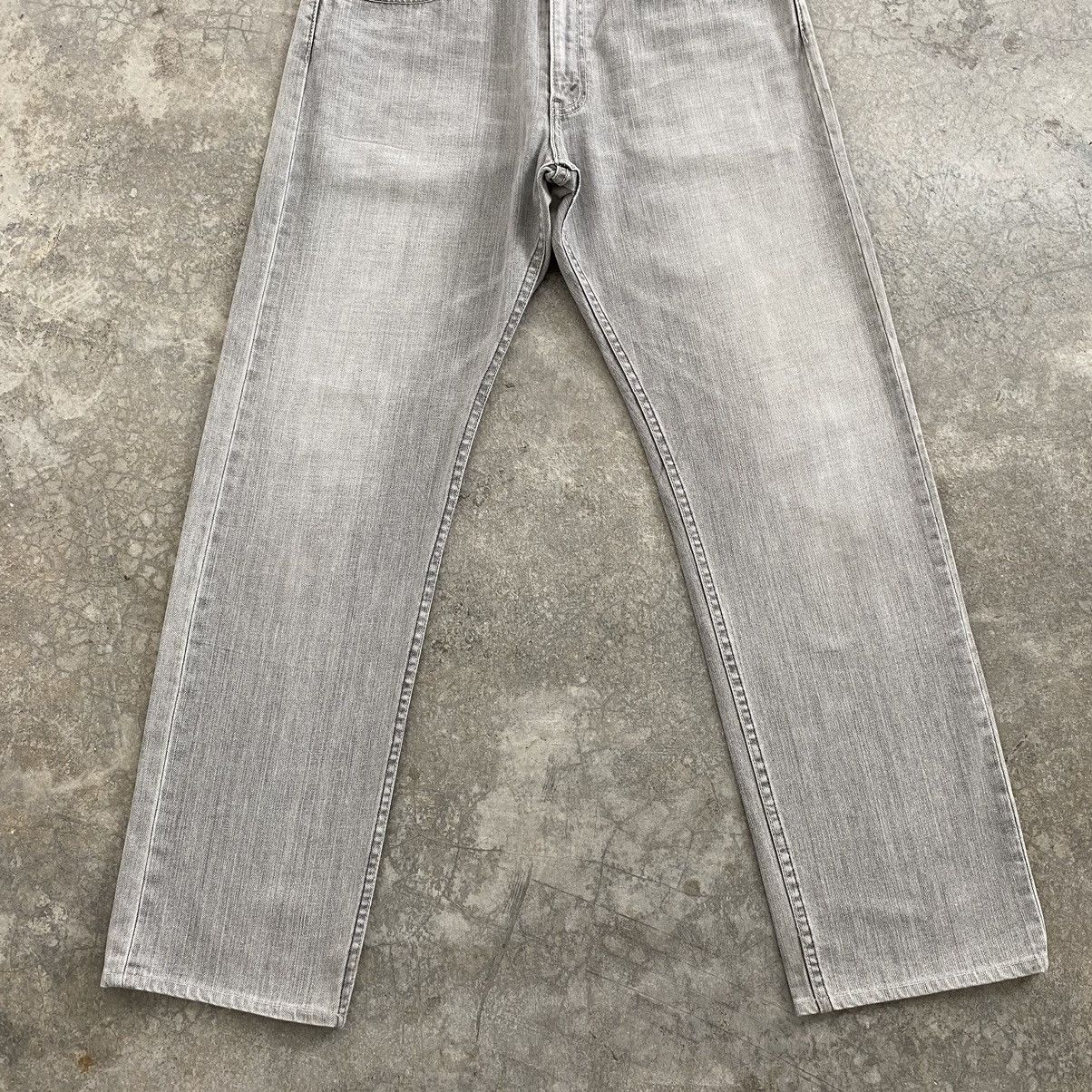 Levi's Vintage 2004 Levis 505 Light Grey Denim Jeans Size US 35 - 3 Thumbnail