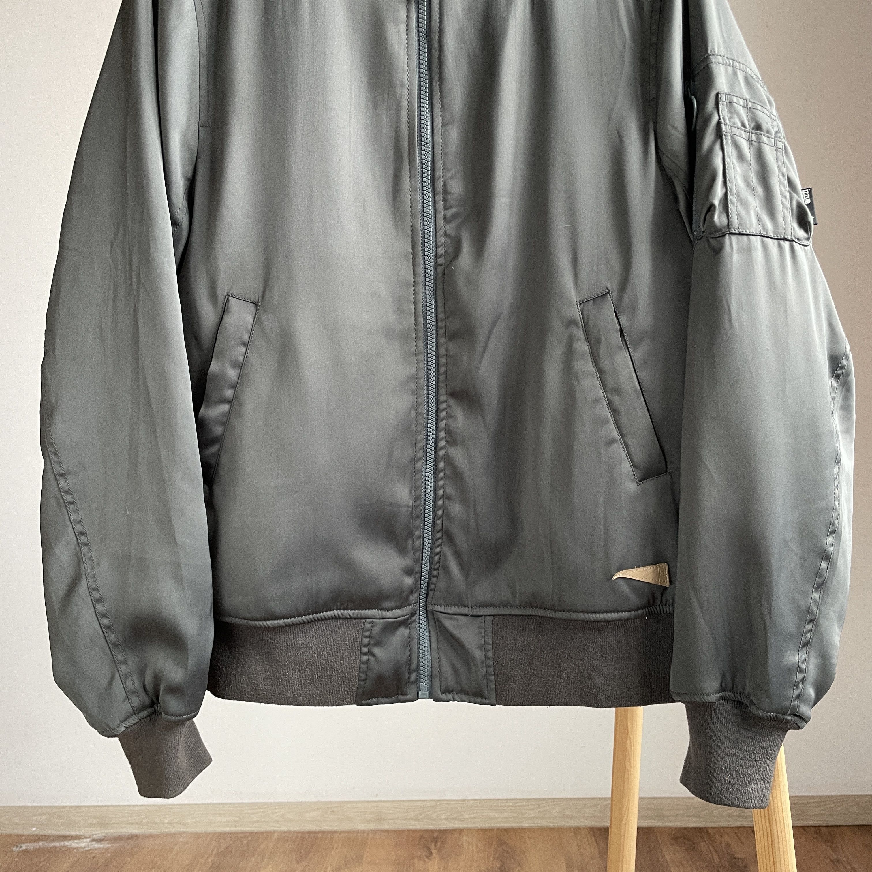 izzue Izzue Reversible Quilted Military Flight Bomber Size 4 Size US M / EU 48-50 / 2 - 7 Thumbnail