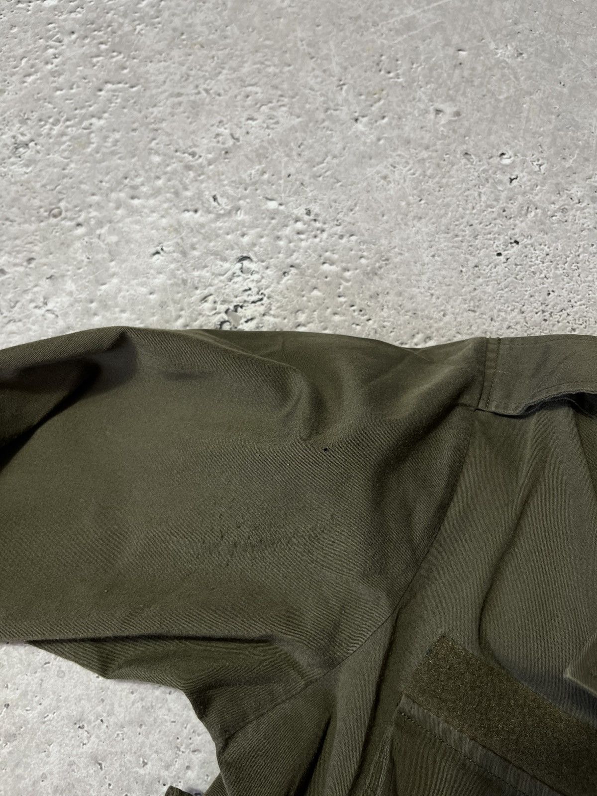 Other Vintage 1991 Austrian Bundesheer Military Shirt Army Size 39 Size US M / EU 48-50 / 2 - 13 Thumbnail