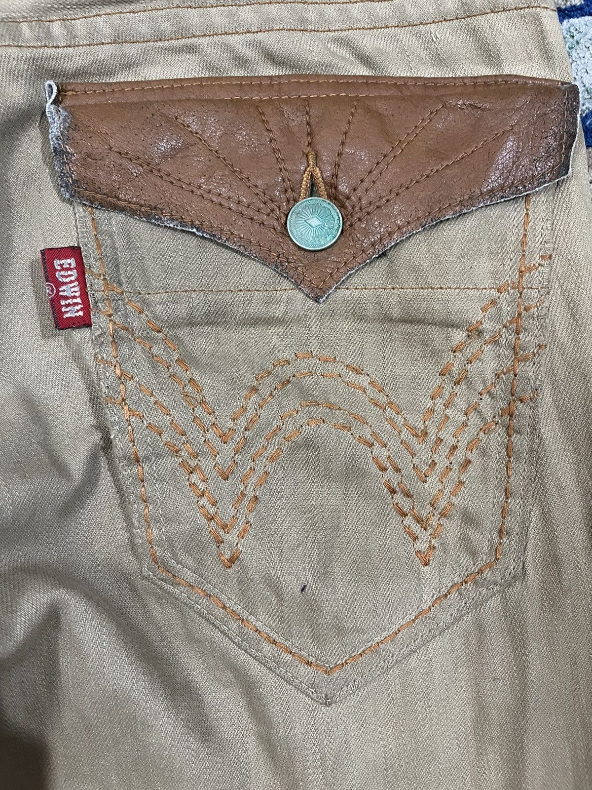 Edwin Vintage Edwin XV Flare Beige Tan Denim Size US 33 - 13 Thumbnail