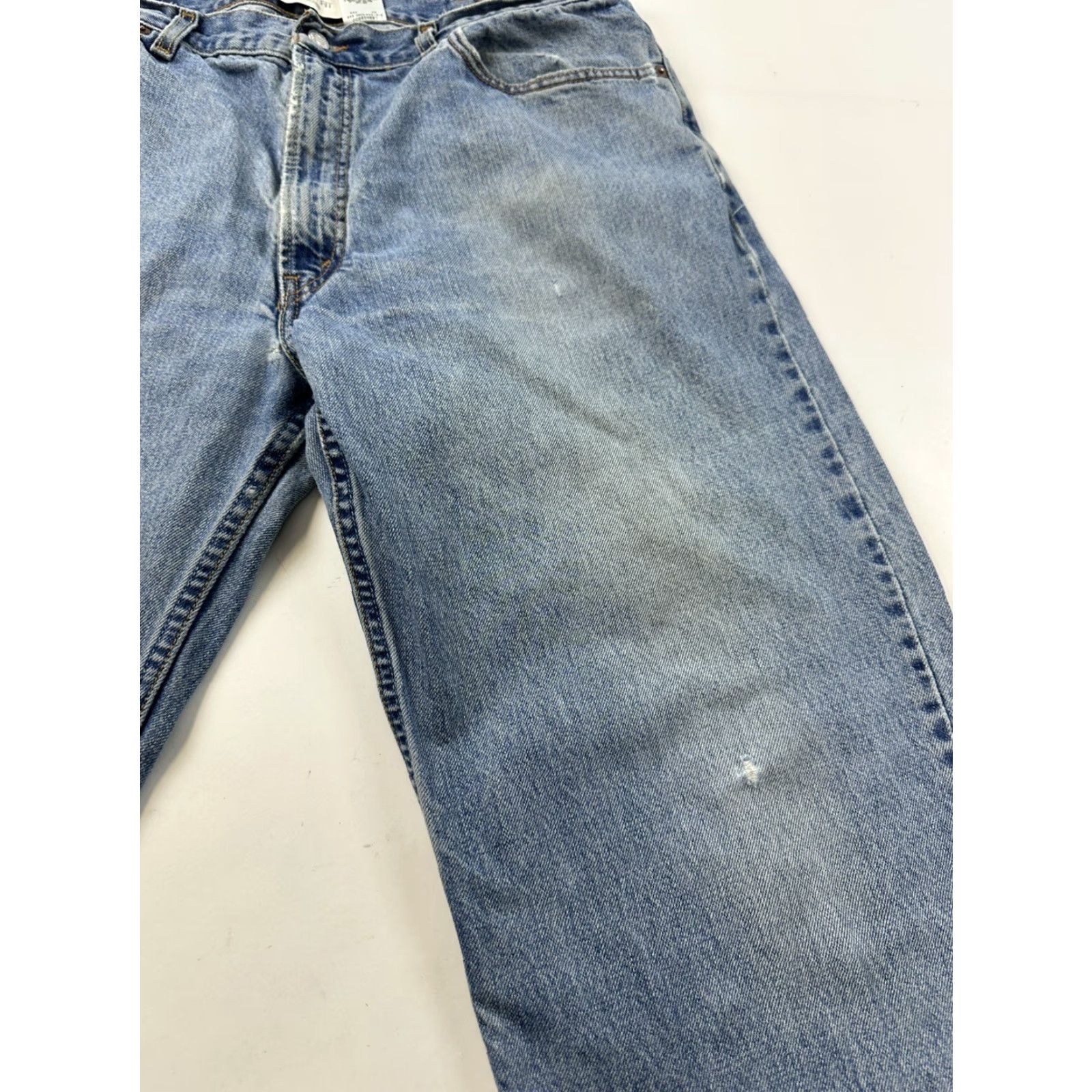 Levi's VINTAGE Levi's 550 Jeans Men 36x29 Blue 100% Cotton Relaxed Tapered Red Tab Mens Size US 36 / EU 52 - 3 Thumbnail