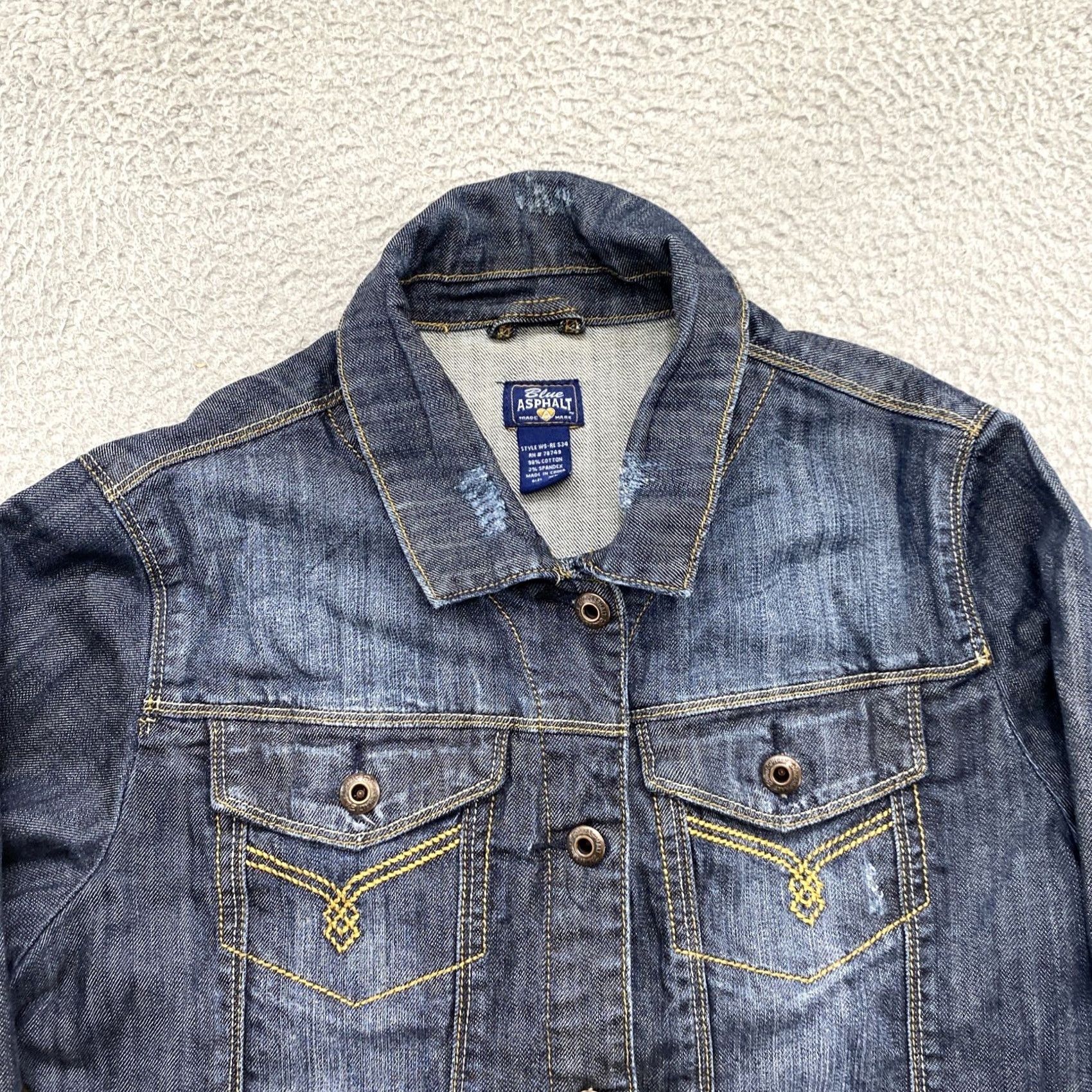 Denime VINTAGE Blue Asphalt Denim Button Up Jean Jacket Women’s Junior XL Casual 90s Embroidered Men/Women Size 40" / US 18 - 3 Thumbnail