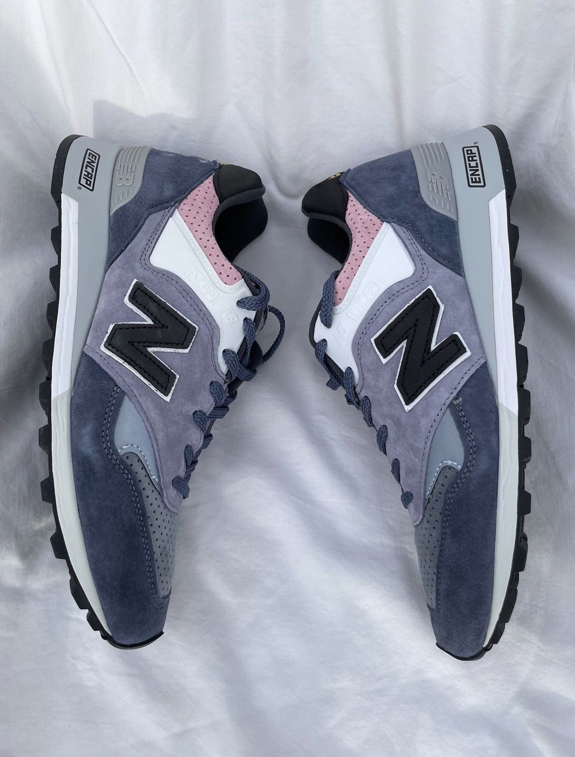 image of New Balance 577 ‘Year Of The Rat’ Shoes in Navy, Men's (Size 8.5)