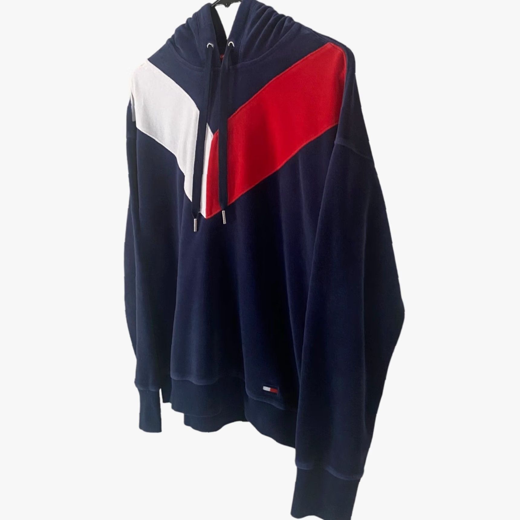 Tommy Hilfiger VINTAGE Tommy Hilfiger Sport Velour Chevron Hoodie Sweatshirt Blue Women's M Size M / US 6-8 / IT 42-44 - 2 Thumbnail