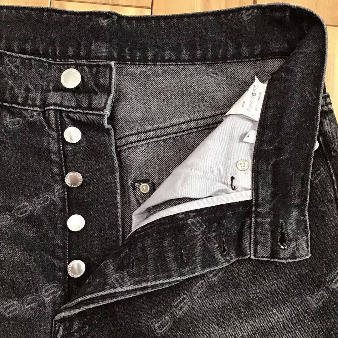 Bape BAPE STA HEXAGRAMASER DESTROY BLACK DENIM PANTS star ★size S Size US 30 / EU 46 - 6 Thumbnail