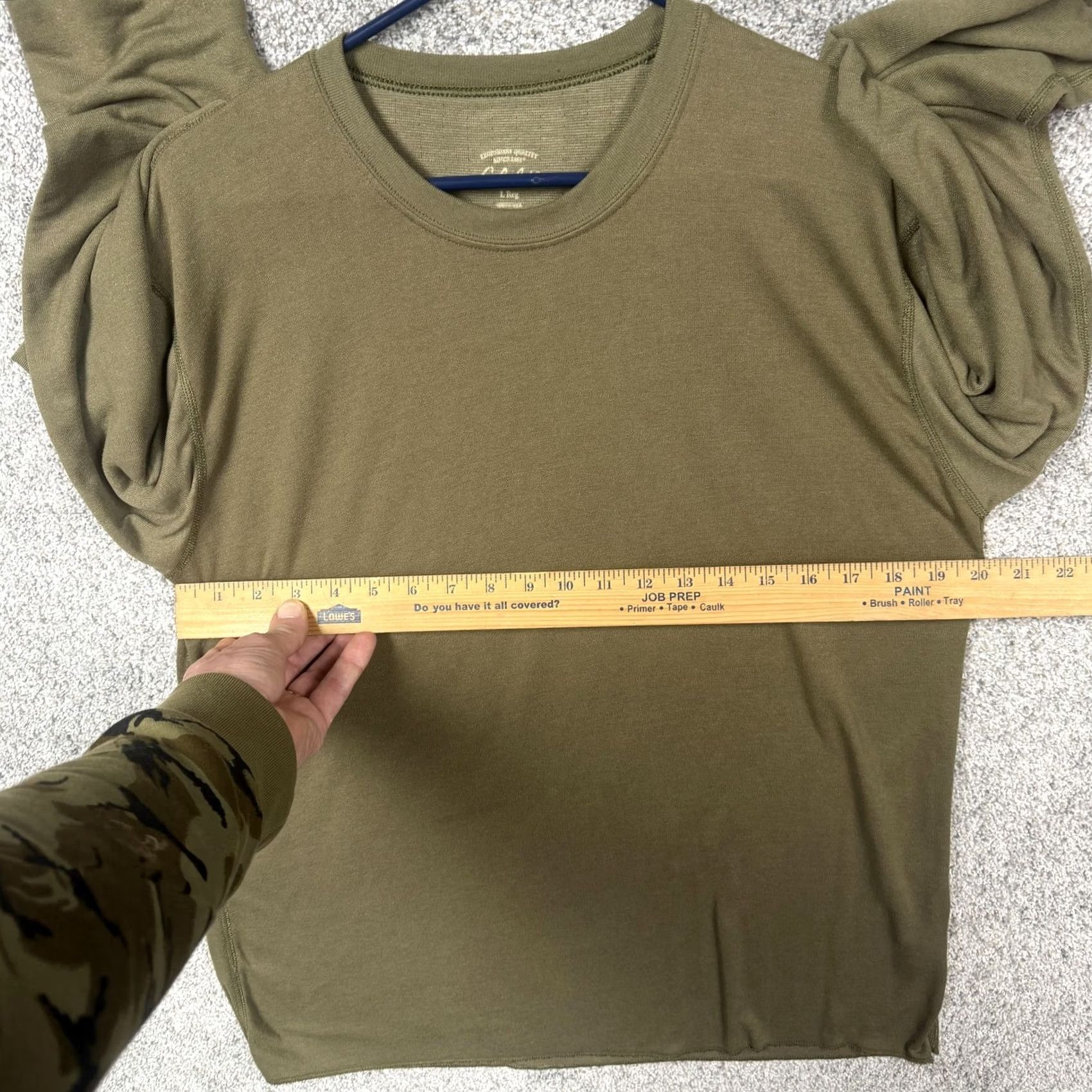 Vintage Cabela's Shirt Mens L Green Long Sleeve Layer Outdoors Hunting Crew Neck Polyester Jersey Size US L / EU 52-54 / 3 - 4 Thumbnail
