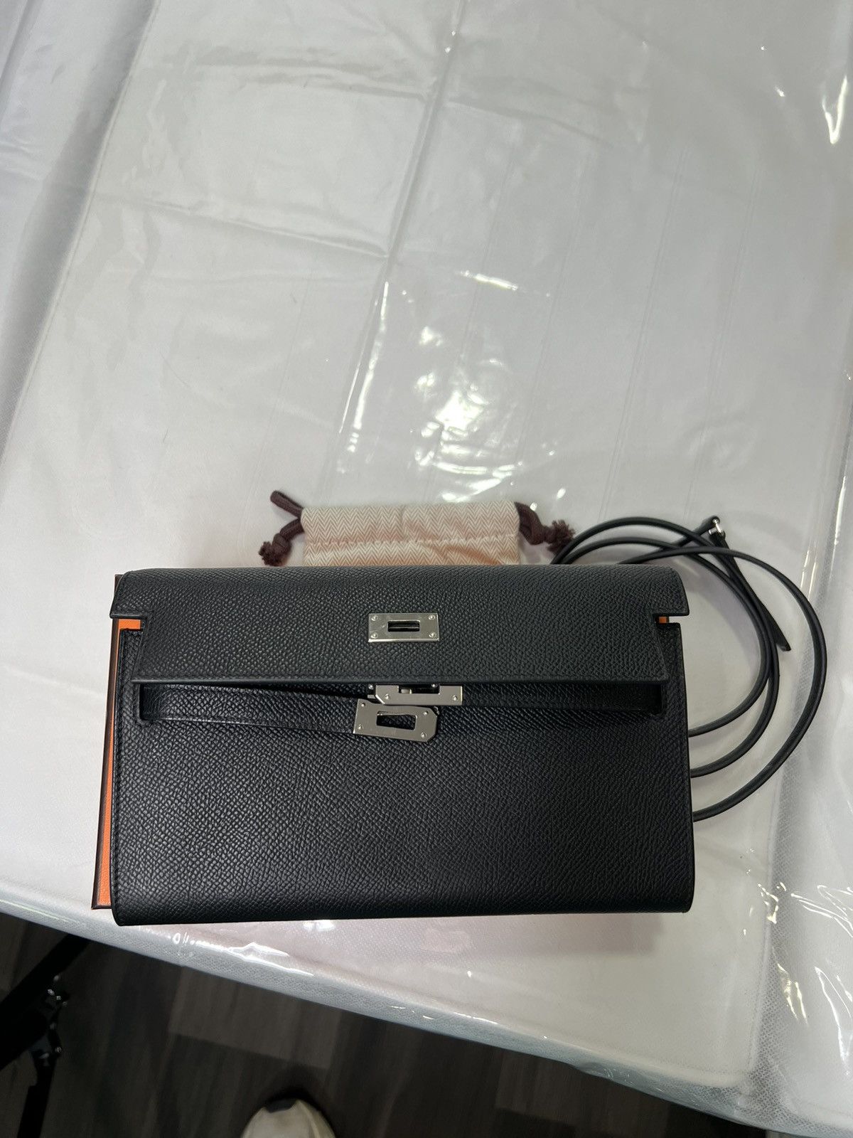 Hermes Hermes 2025 Kelly To Go Epsom Black / Silver Leather Bag Size ONE SIZE - 1 Thumbnail