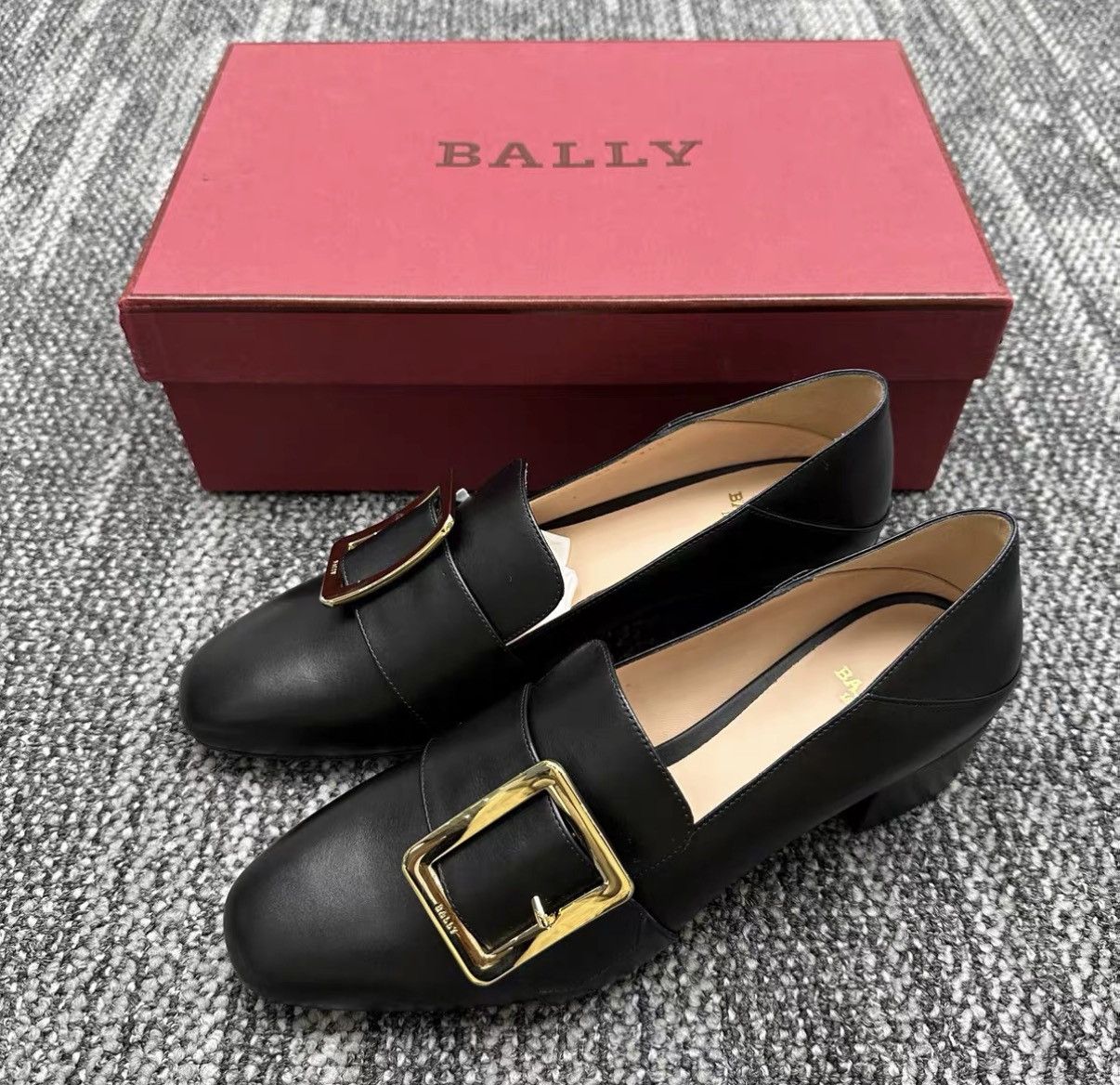 Bally Bally Logo Slip-On Loafers J42 Size US 7.5 / IT 37.5 - 1 Thumbnail