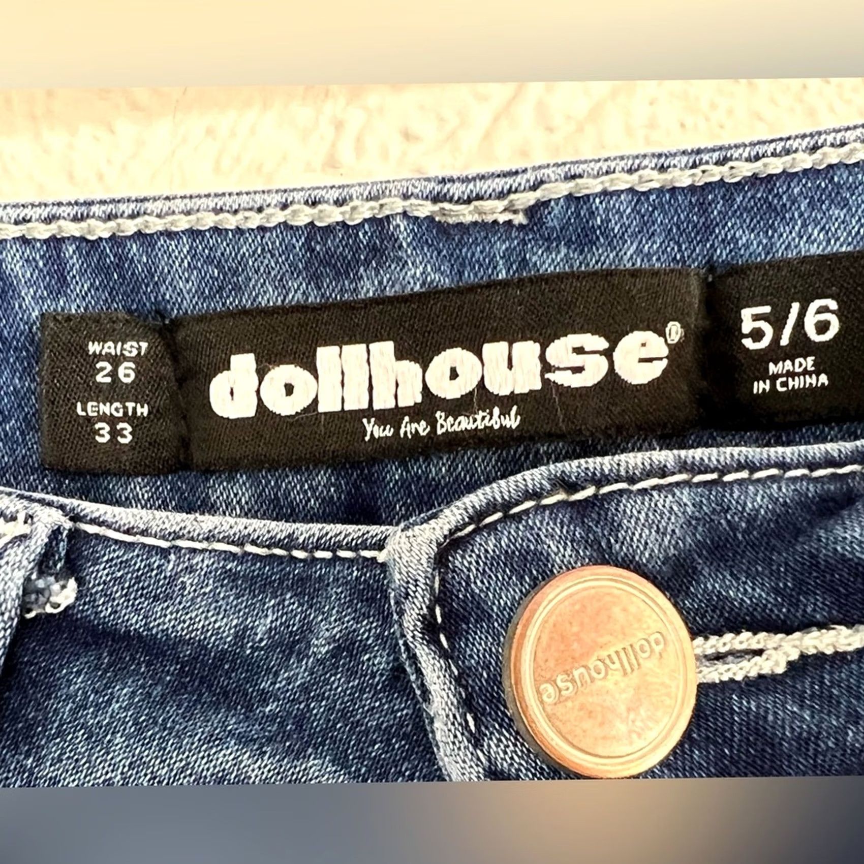 Vintage Dollhouse Jeans Straight 6 Regular Blue Dark Wash SZ 5/6 Stretch Women's Boys Girls Mens? Size 28" / US 6 / IT 42 - 6 Thumbnail