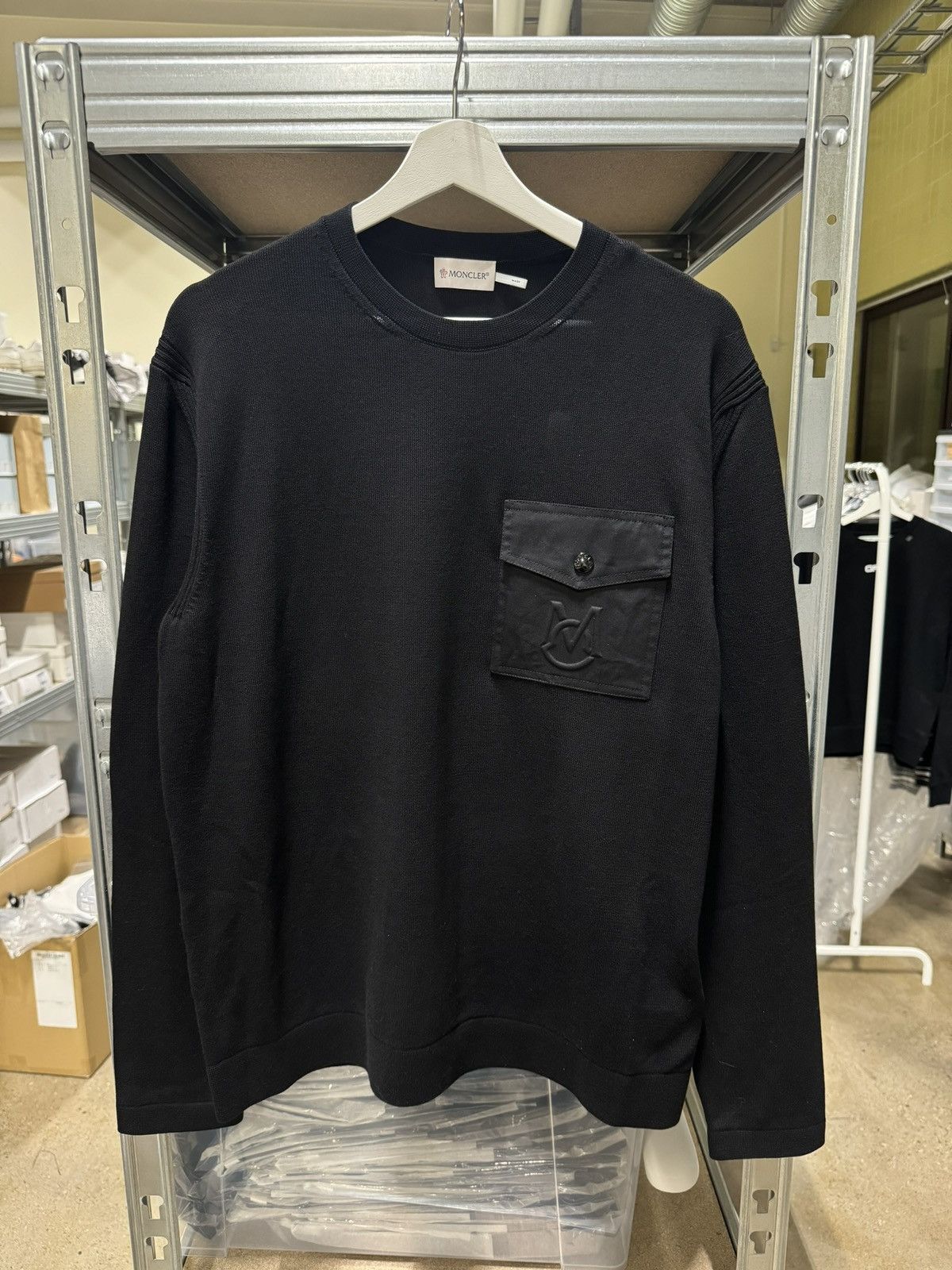 Moncler Moncler Logo Embossed Pocket Sweatshirt NEW 790$ Size US XL / EU 56 / 4 - 1 Thumbnail