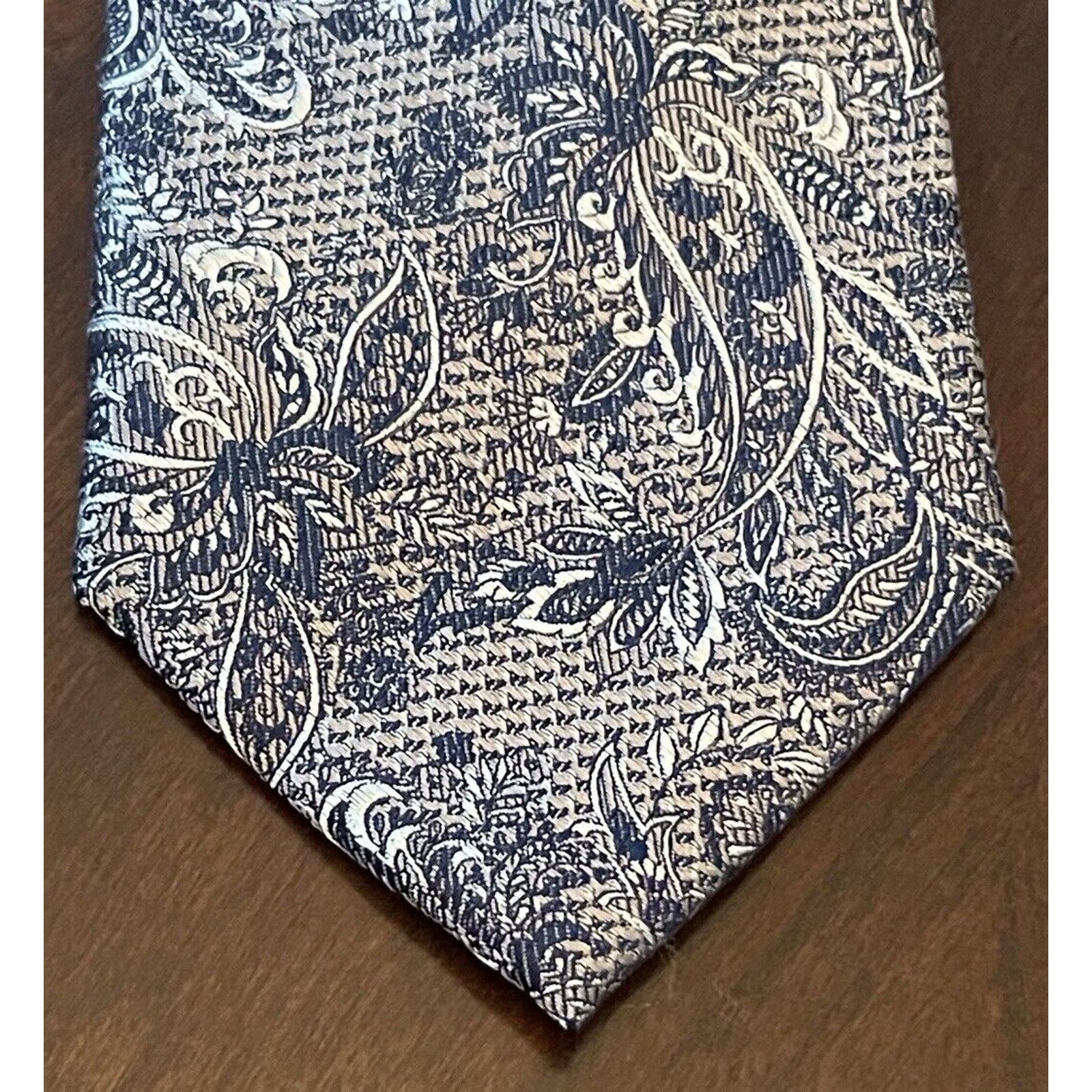 Michael Kors Michael Kors Gray Blue 55% Silk 45% Polyester Made In China Size ONE SIZE - 1 Thumbnail