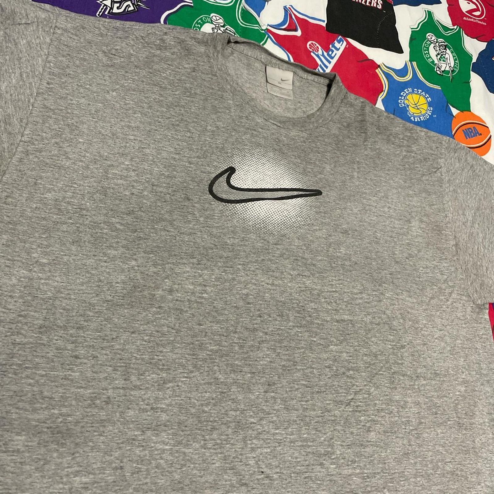 Nike × Vintage Vintage Y2K Nike Sportswear Sports Silver Tag Athletic Tee Size US XL / EU 56 / 4 - 3 Thumbnail