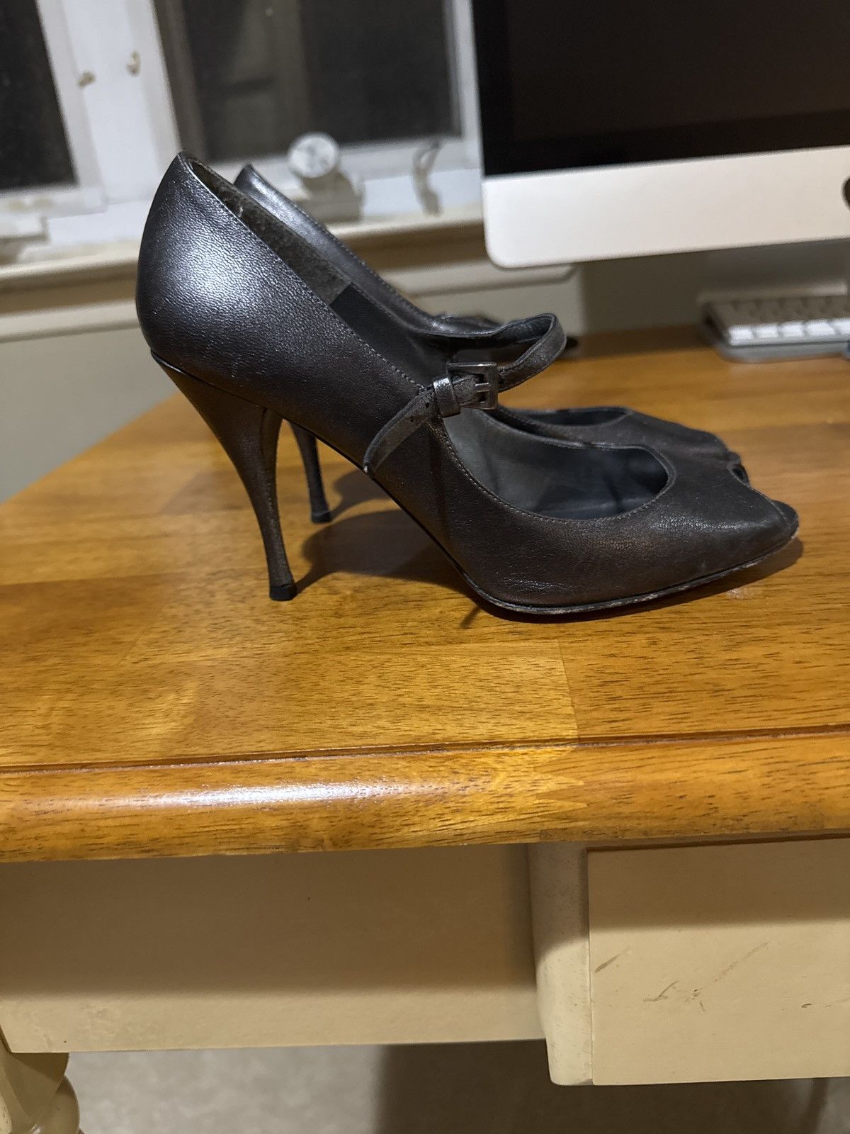 Stuart Weitzman Stuart Weitzman high heeled Mary Jane Size US 7 / IT 37 - 1 Thumbnail