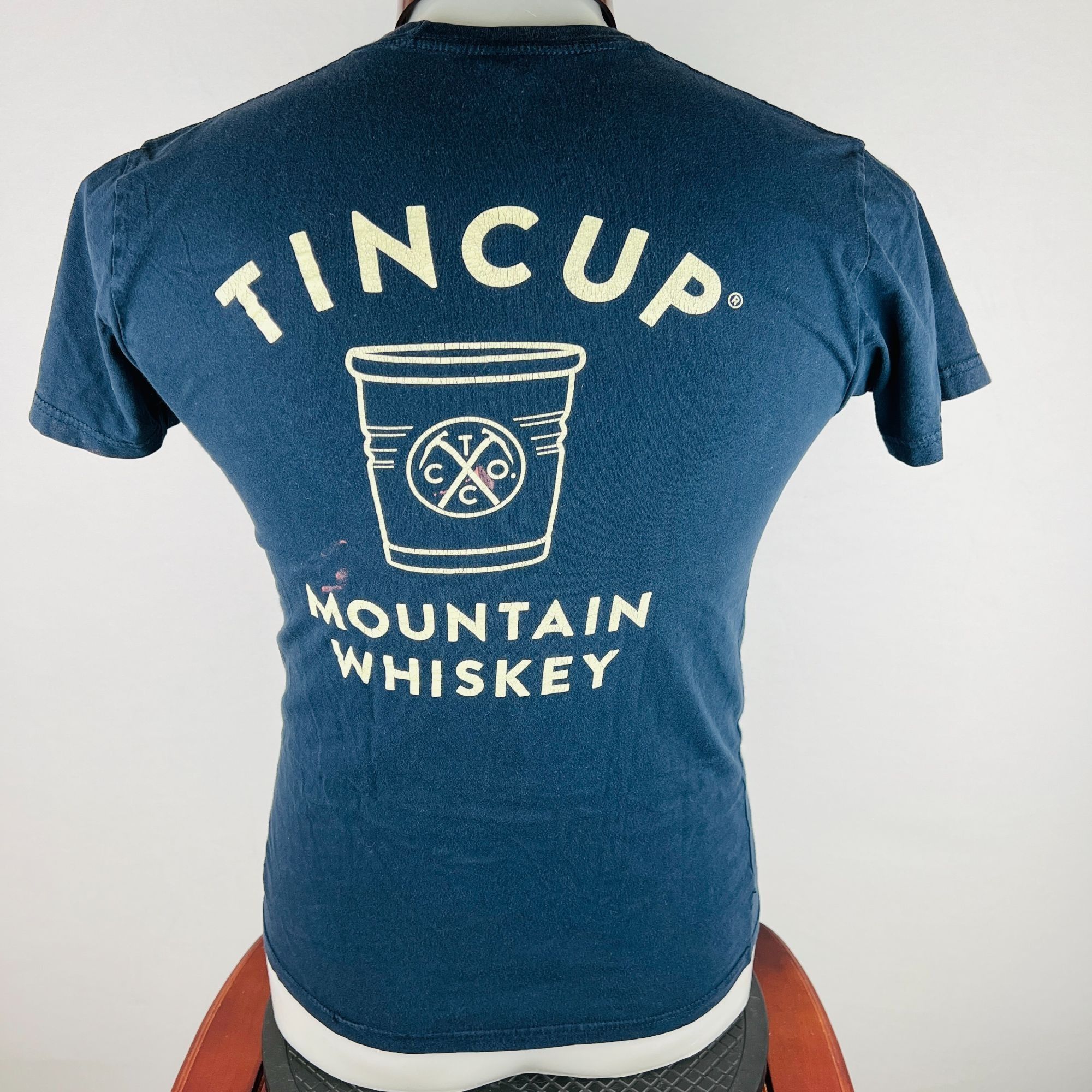 Other Tin Cup Mountain Whiskey Small T-Shirt Shirt Size US S / EU 44-46 / 1 - 3 Thumbnail