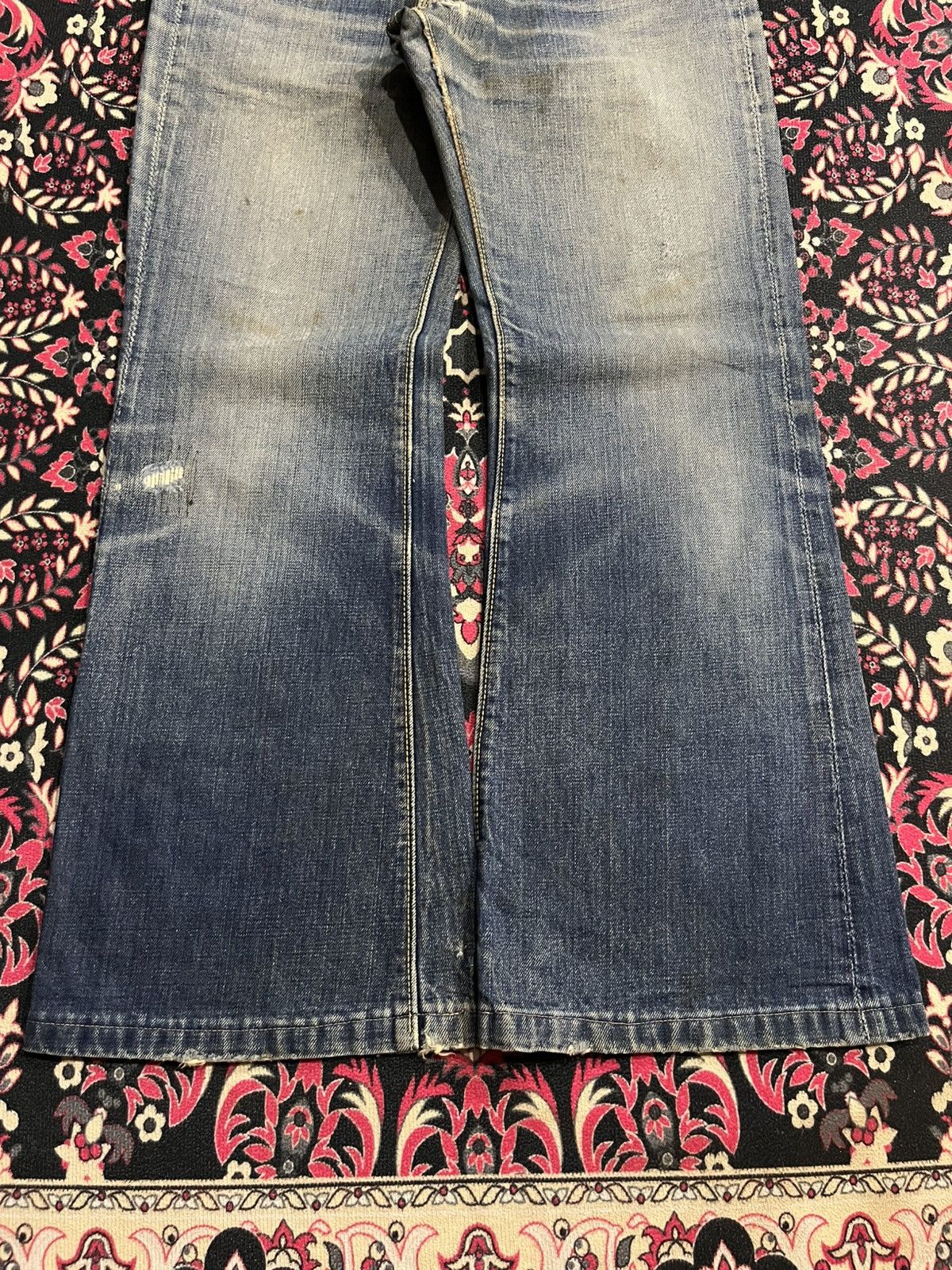 Vintage Vintage 70s Big Stone Bell Bottom Blue Washed Flare Jeans Size US 31 - 10 Thumbnail