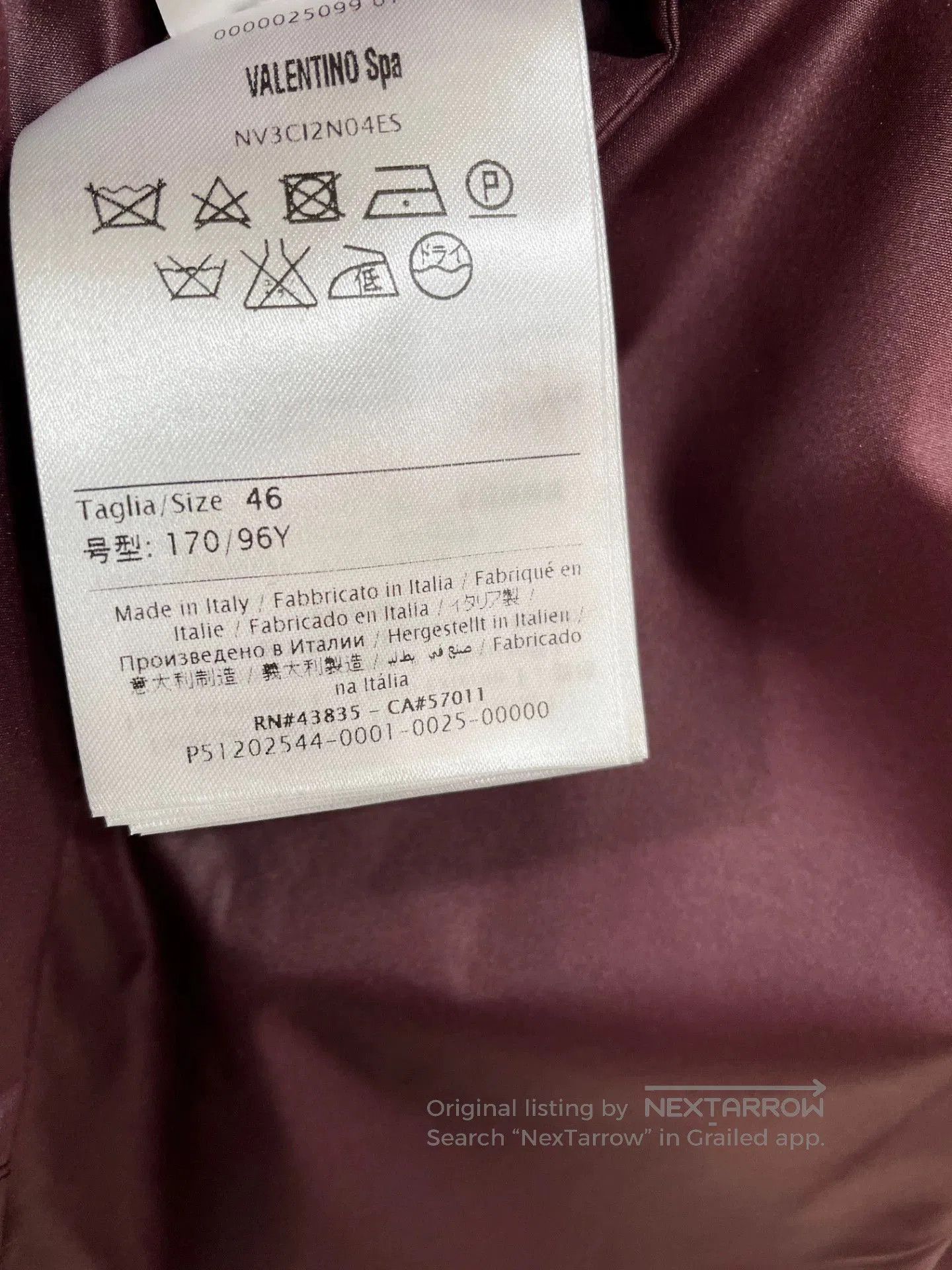 Valentino VALENTINO Quilted Reversible Coat. Size US XS / EU 42 / 0 - 9 Thumbnail