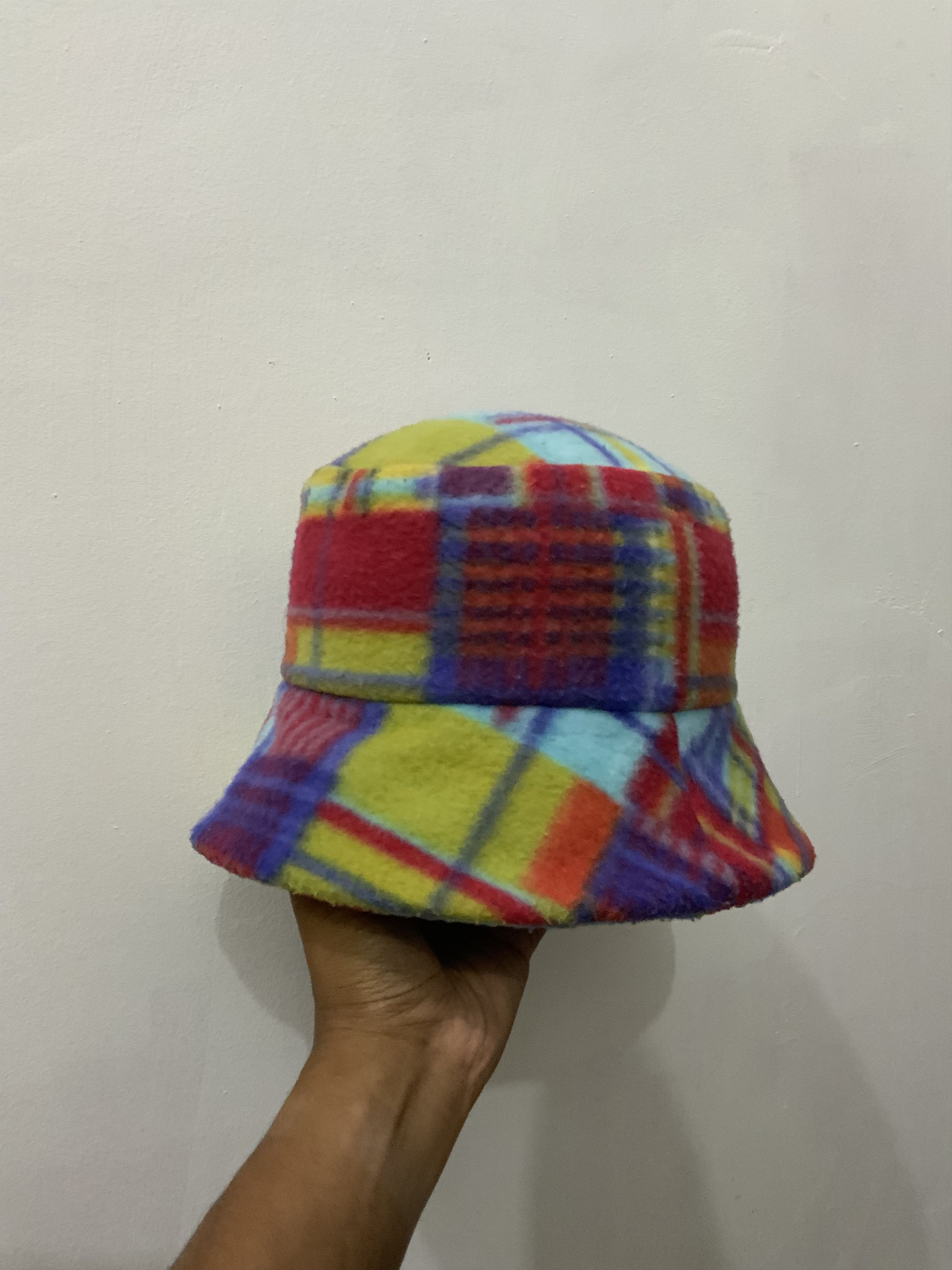 20471120 Striped Multicolor Hat Size ONE SIZE - 2 Thumbnail