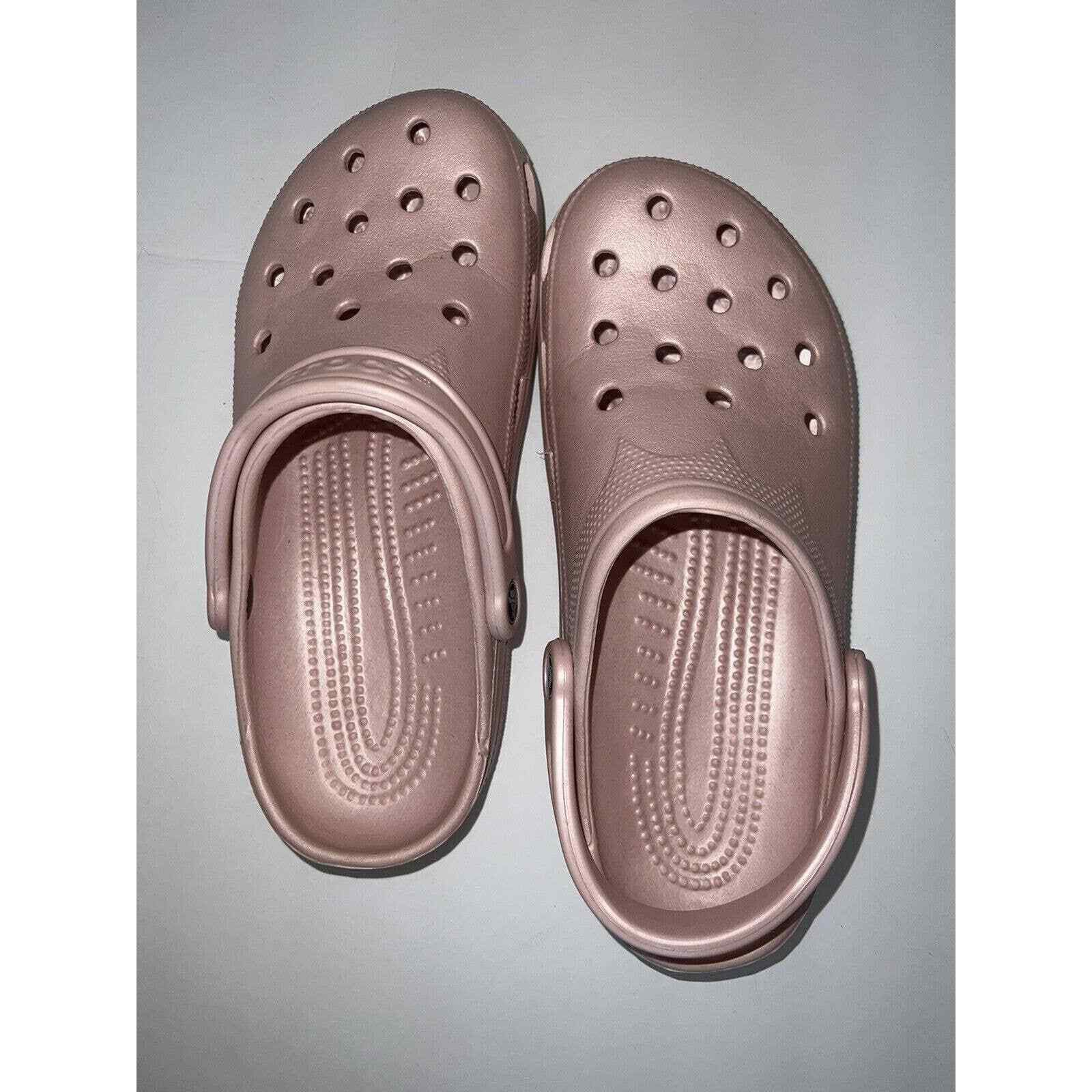 Crocs Classic Clog Blush Pink Women 10-11 / Men 8-9. Gently Used. Size US 10 / IT 40 - 1 Thumbnail