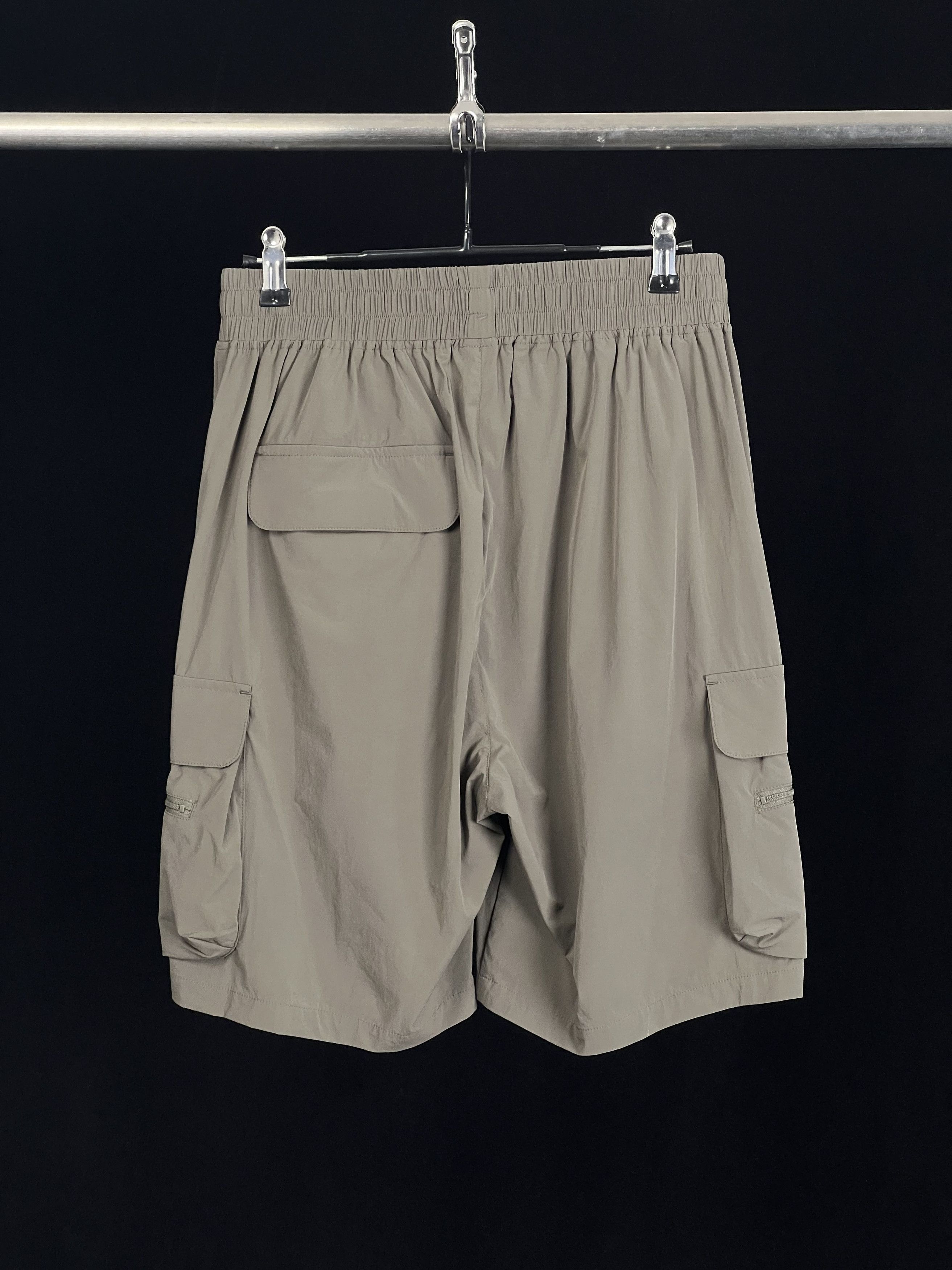Represent Clo. 247 Cargo Bermuda Shorts Size M Size US 32 / EU 48 - 7 Thumbnail