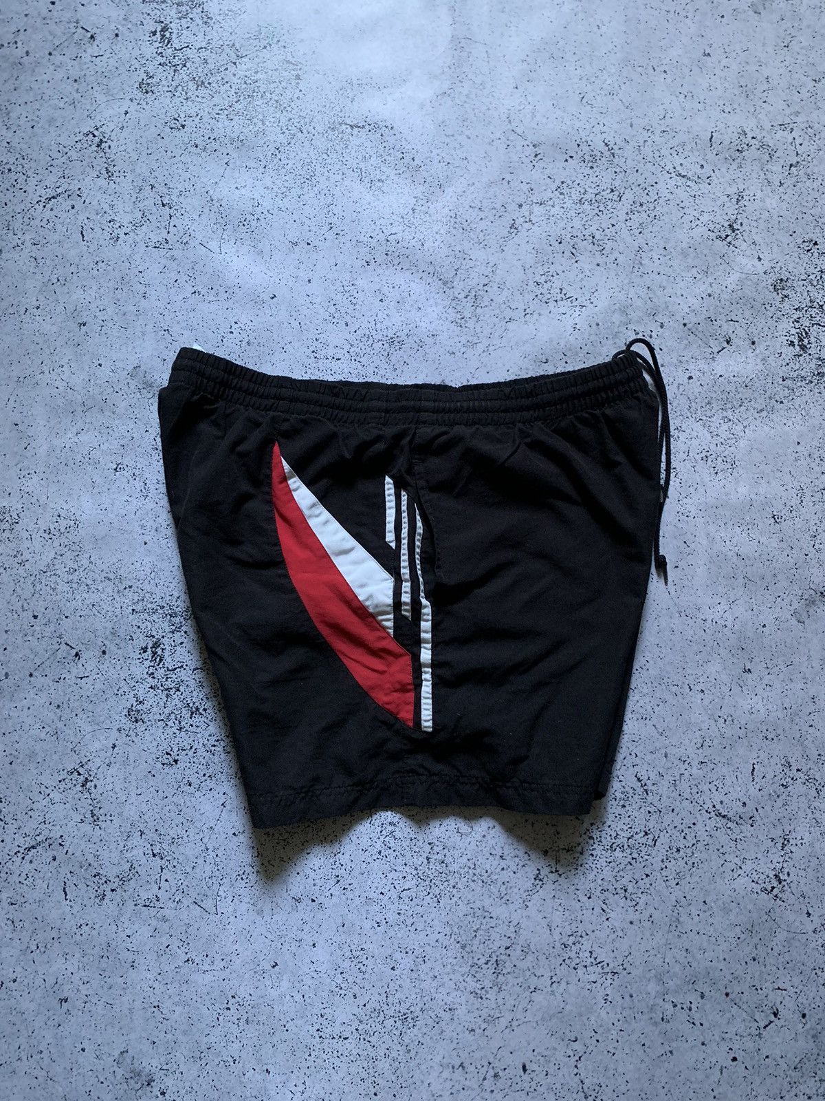 Other Vintage Adidas Shorts Y2K Baggy Fit Swoosh USA Size US 34 / EU 50 - 2 Thumbnail