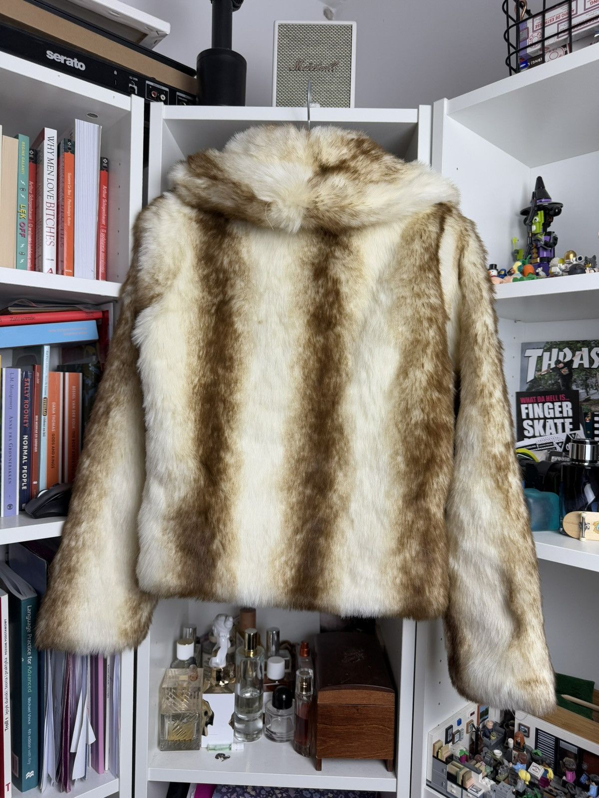 Japanese Brand Vintage y2k cropped faux fur coat jacket S Kate moss scandi Size S / US 4 / IT 40 - 2 Thumbnail