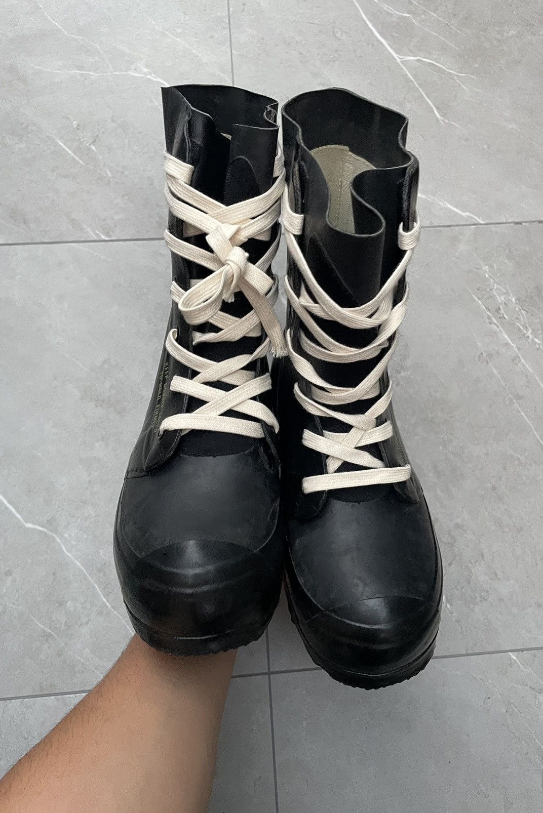 Vintage 1970s Vintage Bata Rubber Bunny / Mickey Boots Size US 8.5 / EU 41-42 - 12 Thumbnail