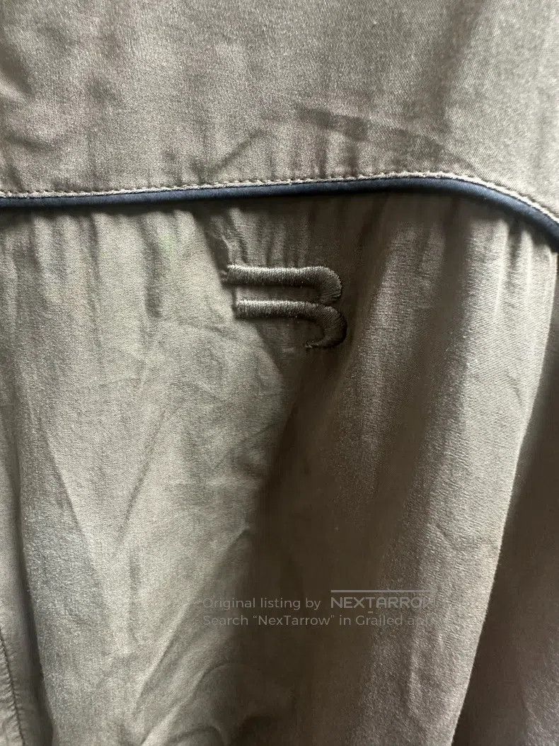 Balenciaga Balenciaga Solid Color Embroidered Logo Collar Brown Size XXS / US 00 / IT 34 - 3 Thumbnail
