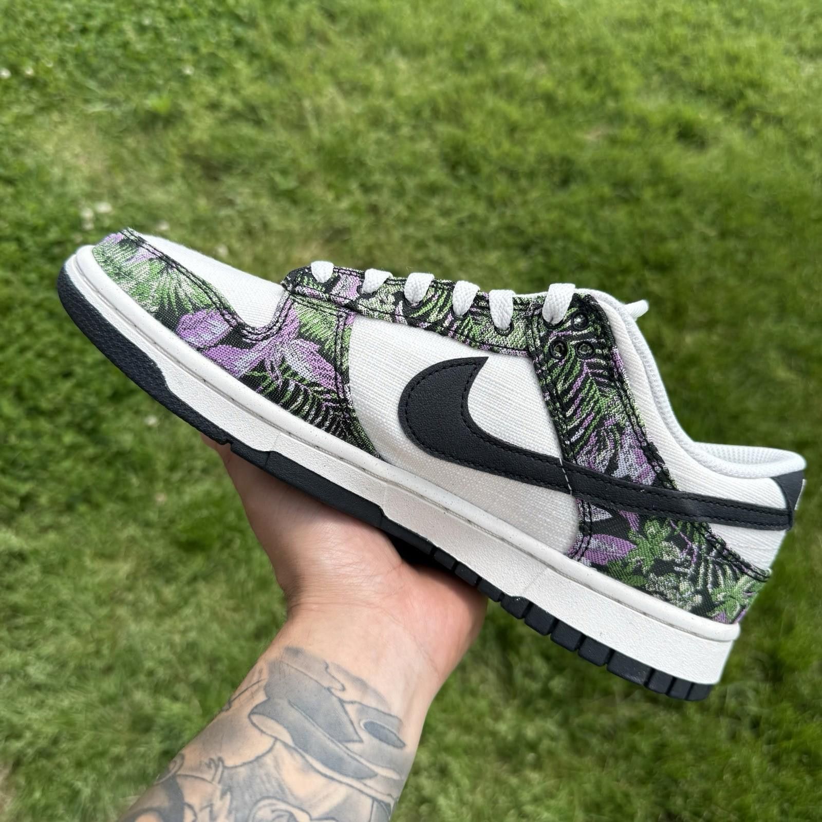 Nike Nike Dunk Next Nature Low Floral Tapestry 10.5 Women Size US 10.5 / IT 40.5 - 2 Thumbnail