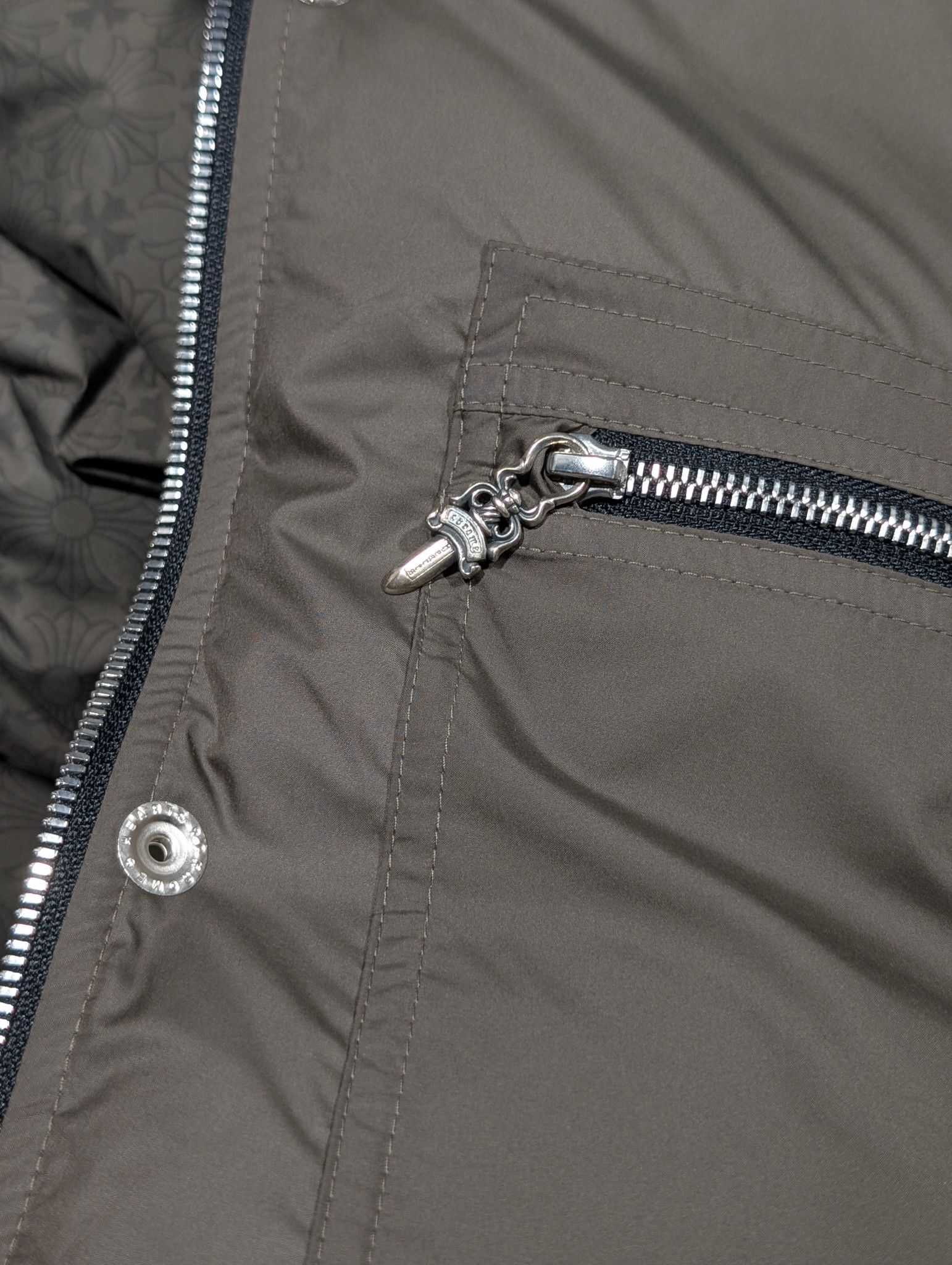 Chrome Hearts Puffer Jacket Stiff V2 Monogram CH Plus Cross Green Jacket Size US L / EU 52-54 / 3 - 9 Thumbnail