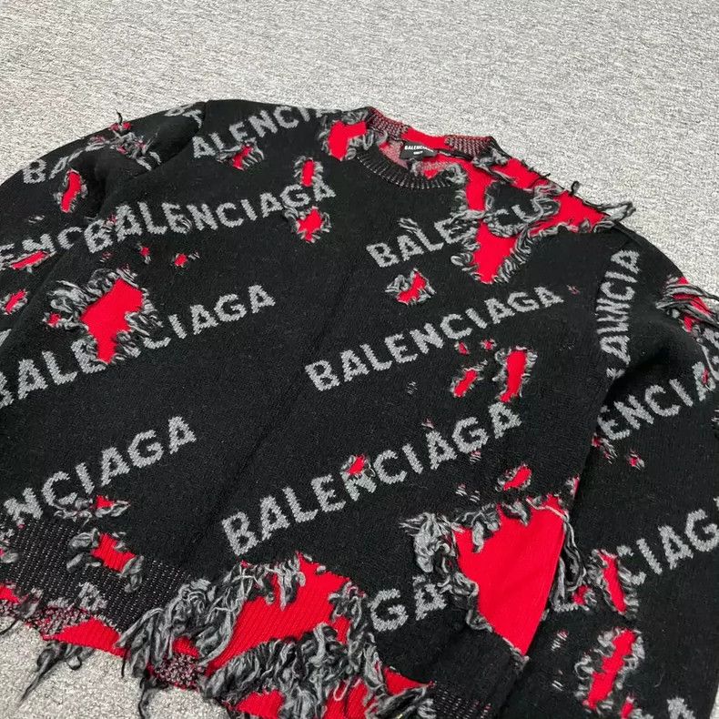 Balenciaga Balenciaga Full-printed barrage fake two damaged sweaters Size US XS / EU 42 / 0 - 3 Thumbnail